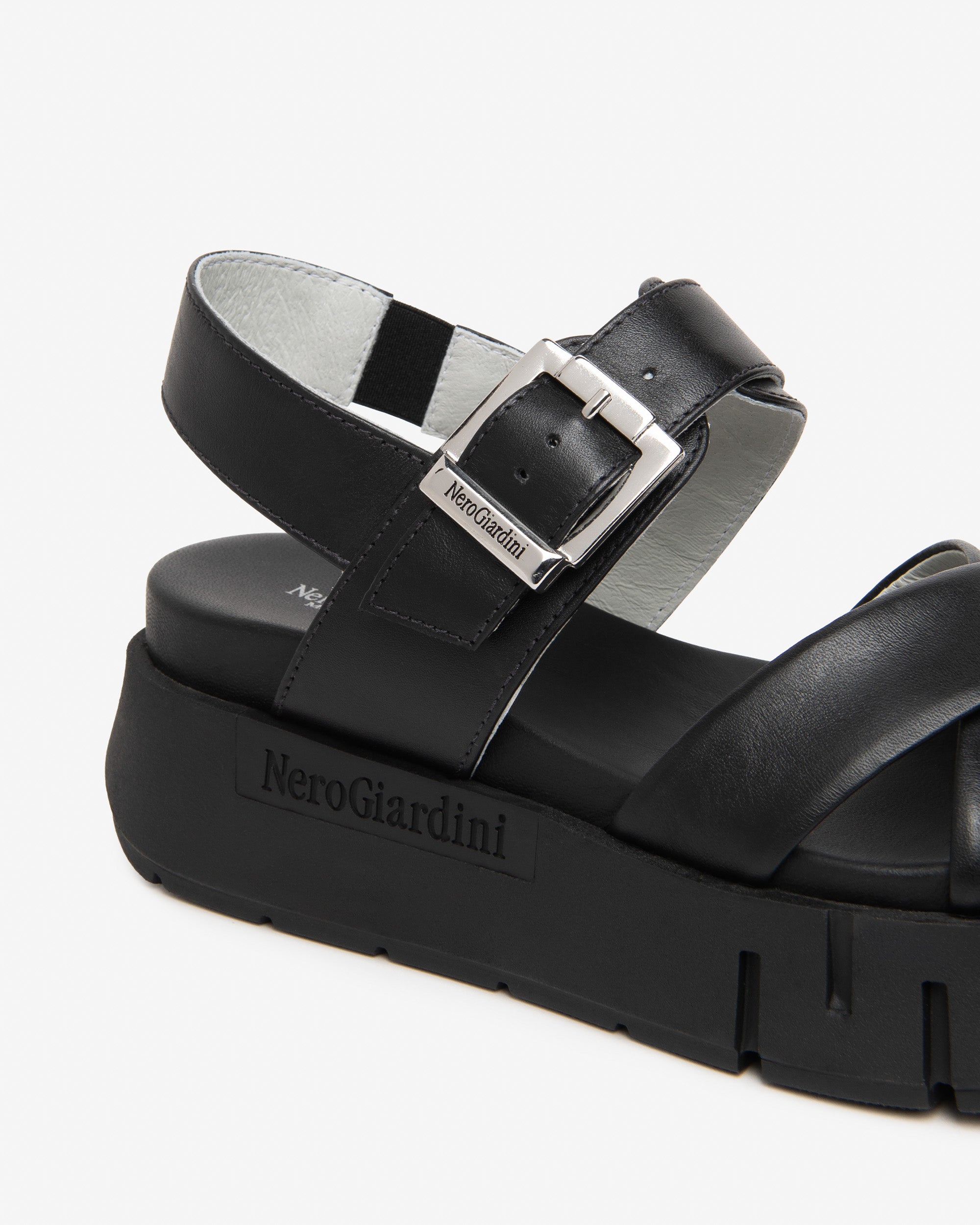 Nero Giardini Sandals sandales femme cuir