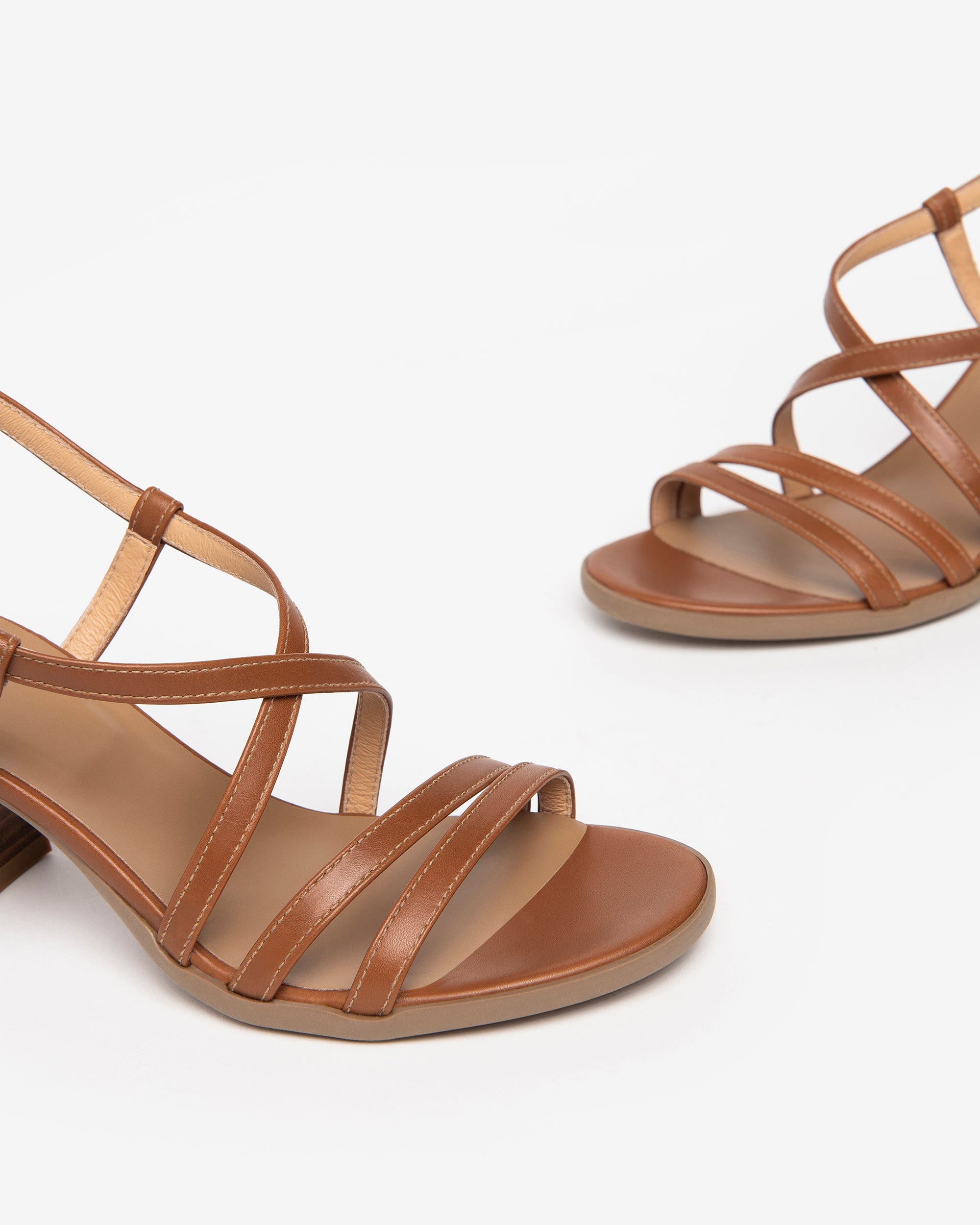Nero Giardini Sandals sandales cuir femme confort