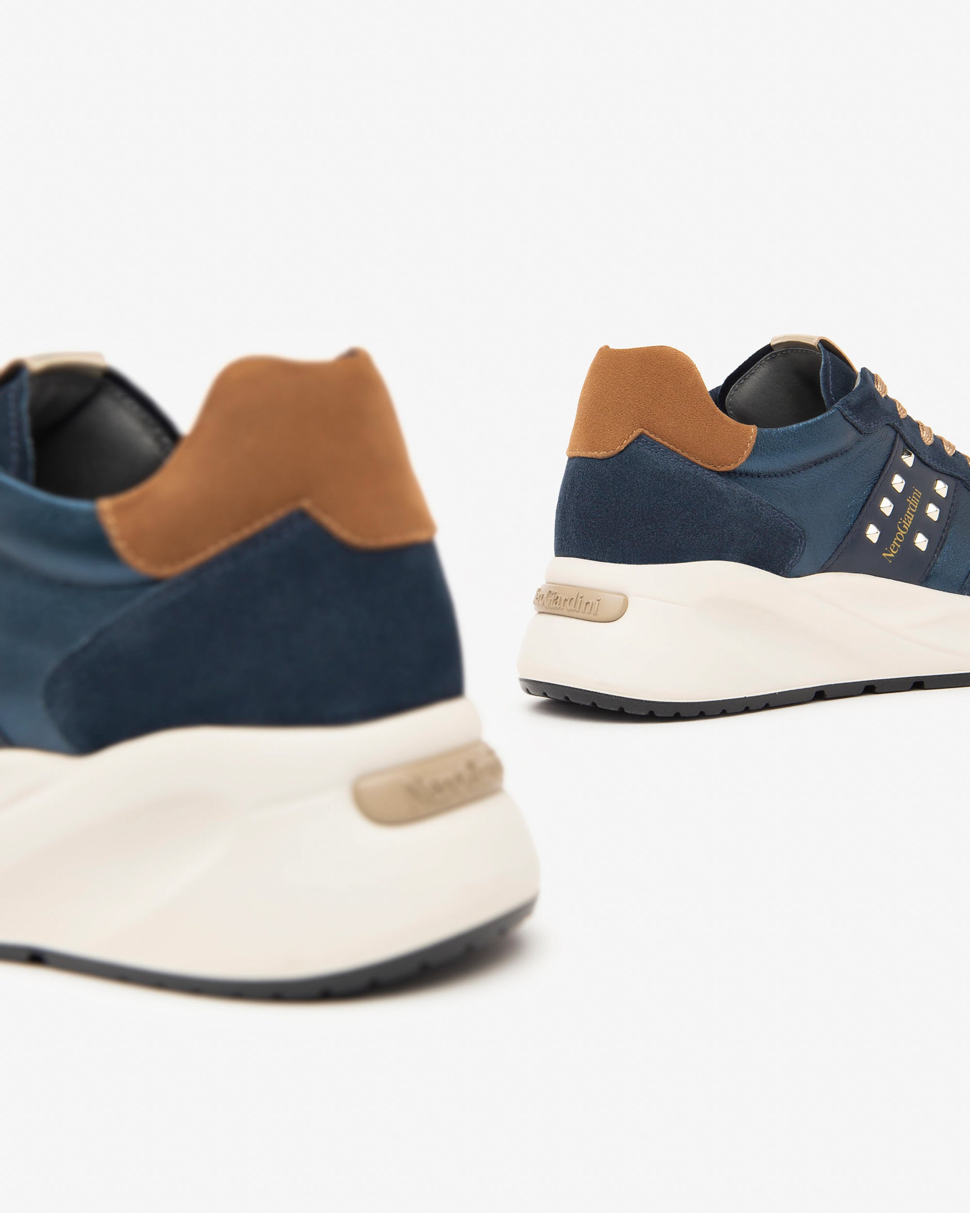 Nero Giardini Sneakers baskets daim cuir femme 38