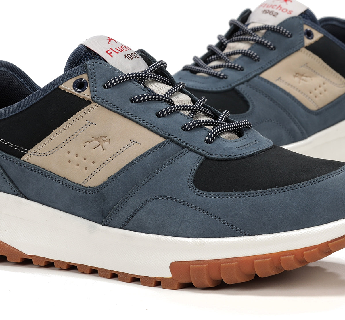 Fluchos Arion F2012 basket bleu confort