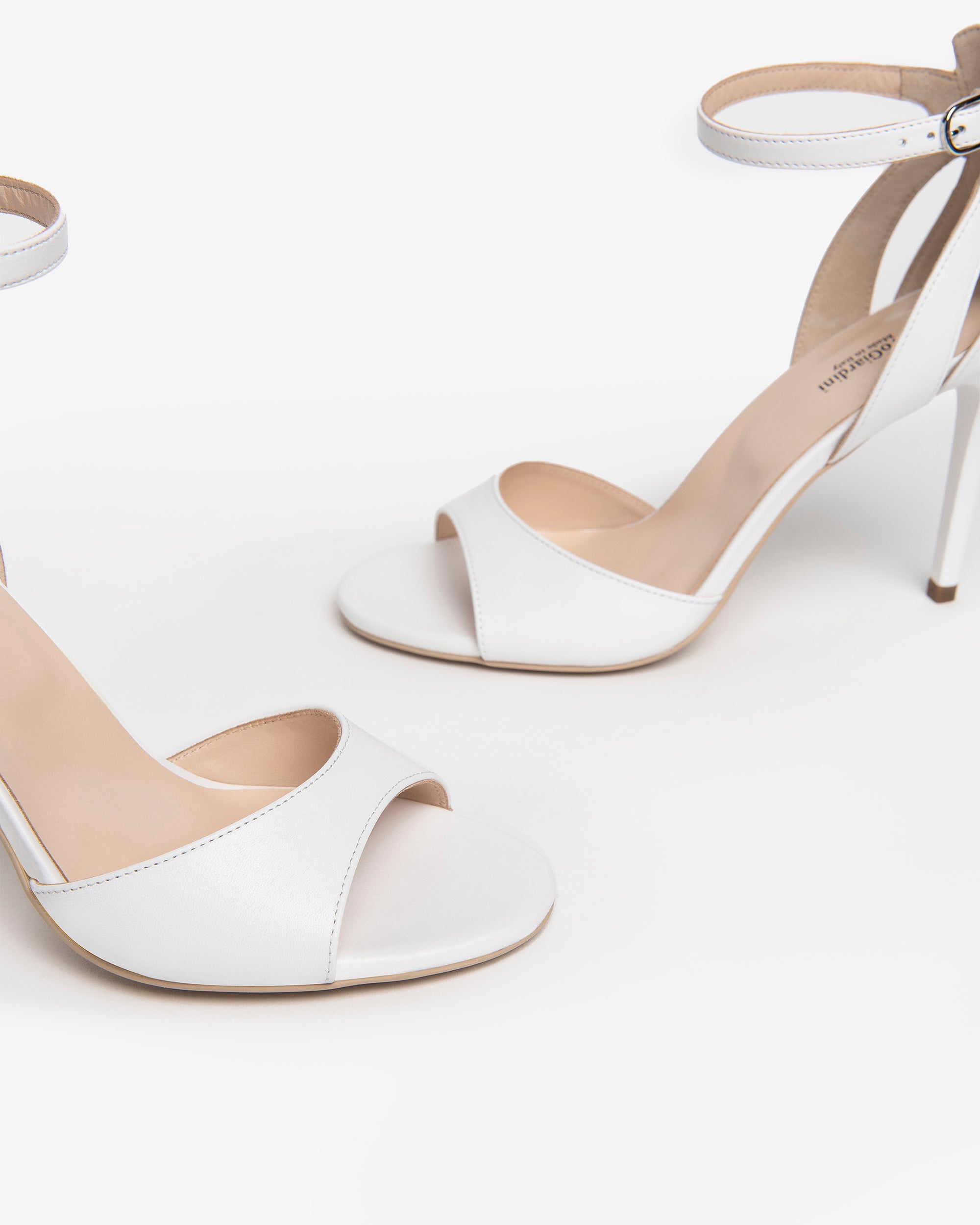 Nero Giardini Sandals sandales cuir femme cuir
