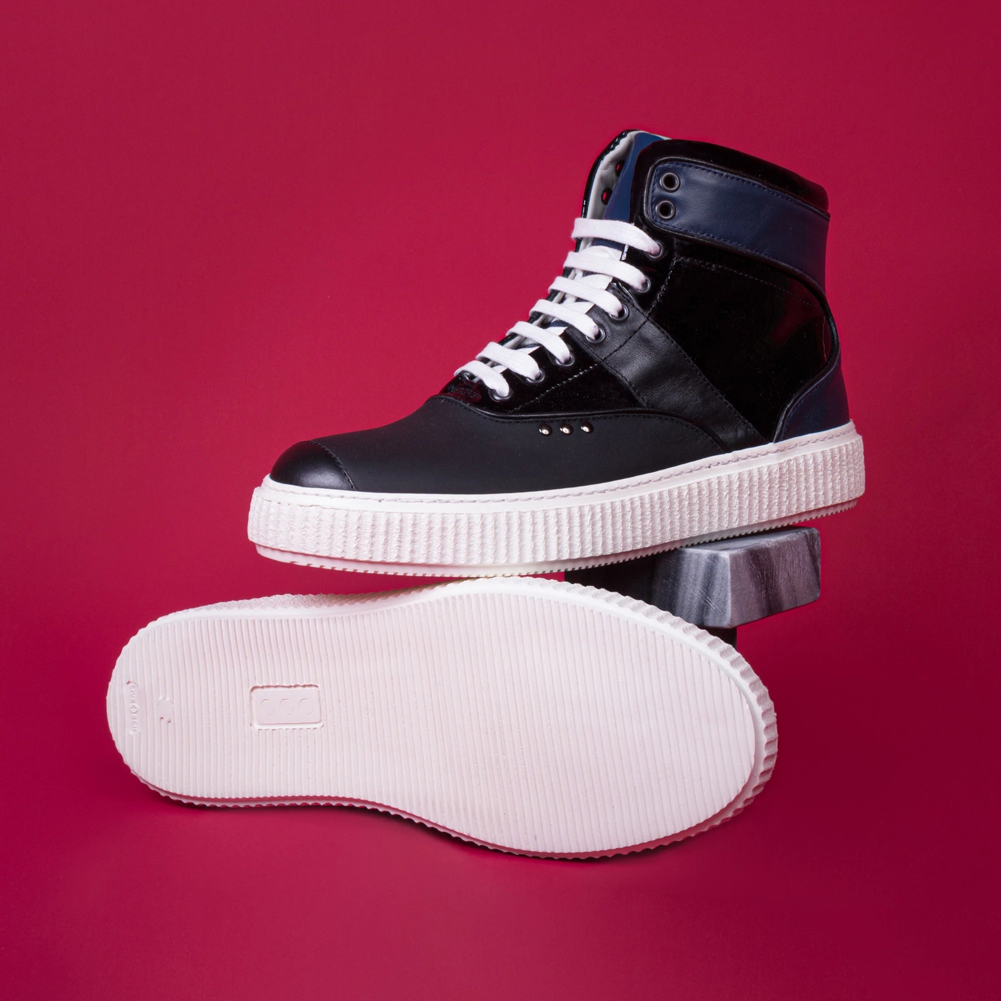 Me.Land Heaker baskets montantes cuir noir bleu