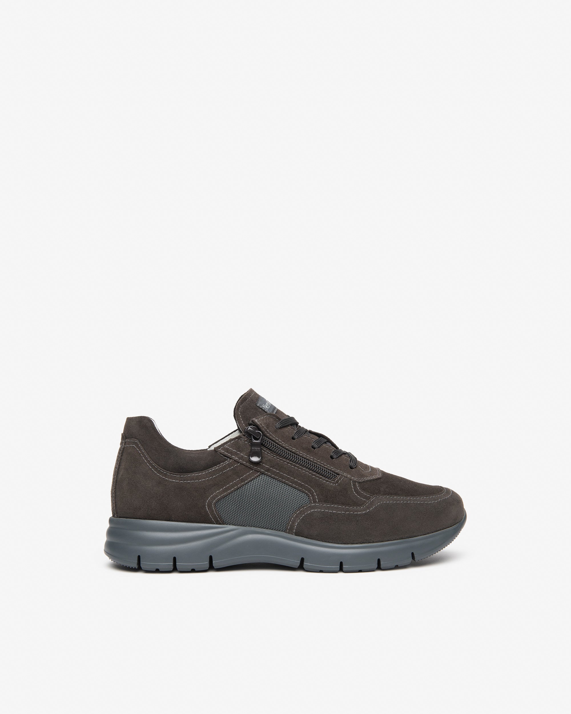 Nero Giardini Sneakers baskets daim toile pointure 42