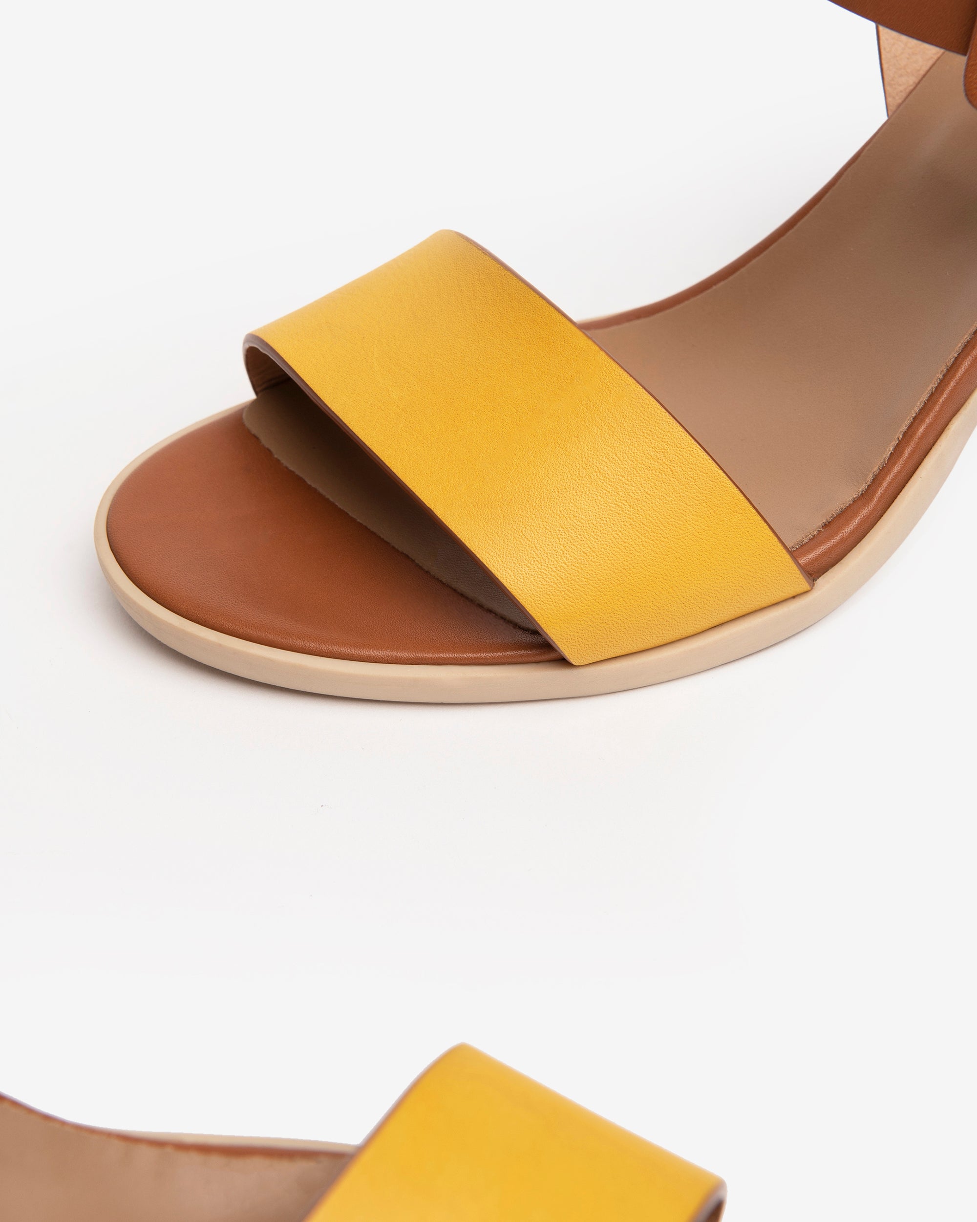 Nero Giardini Sandals sandales cuir femme 38