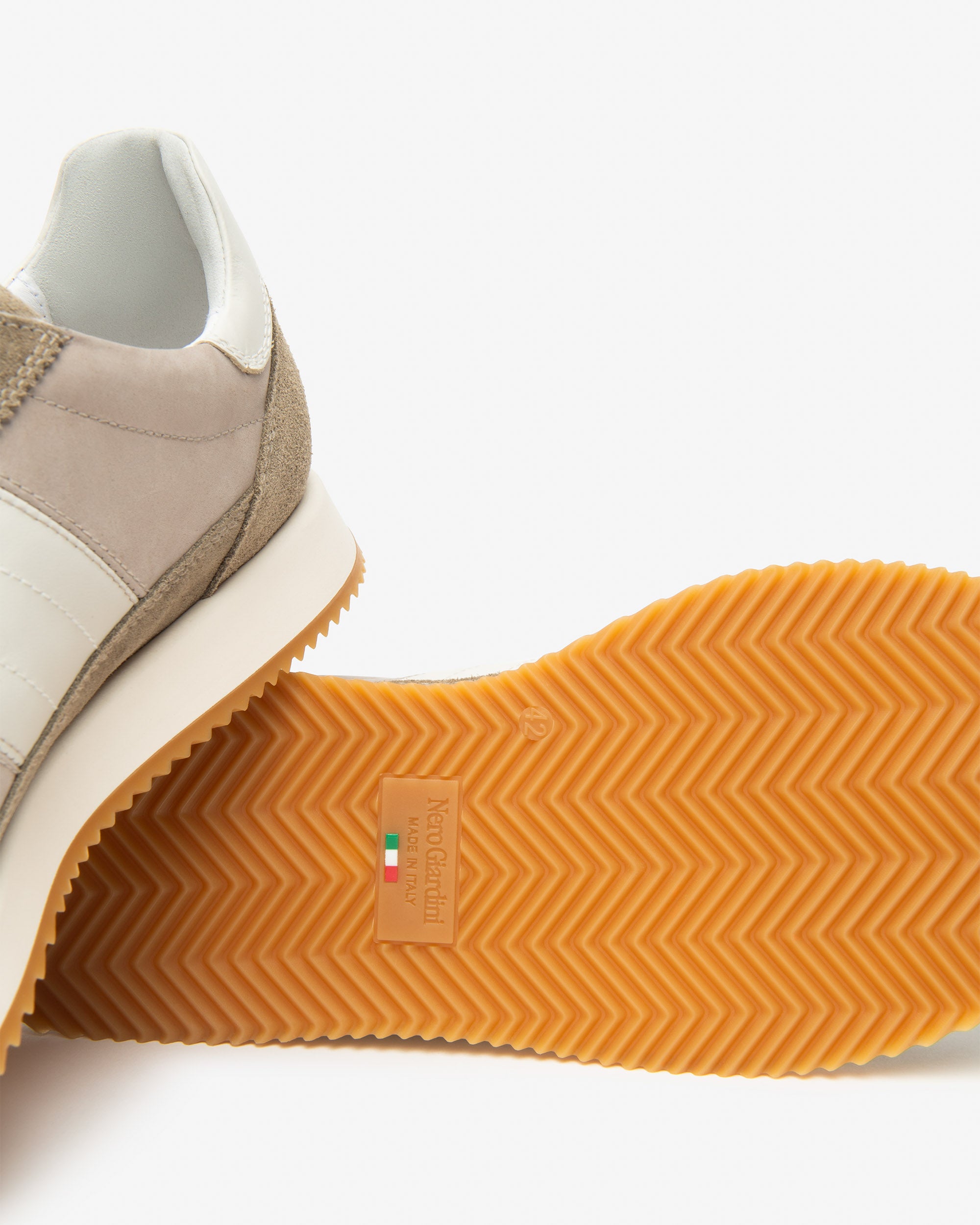 Nero Giardini Sneakers baskets cuir homme daim