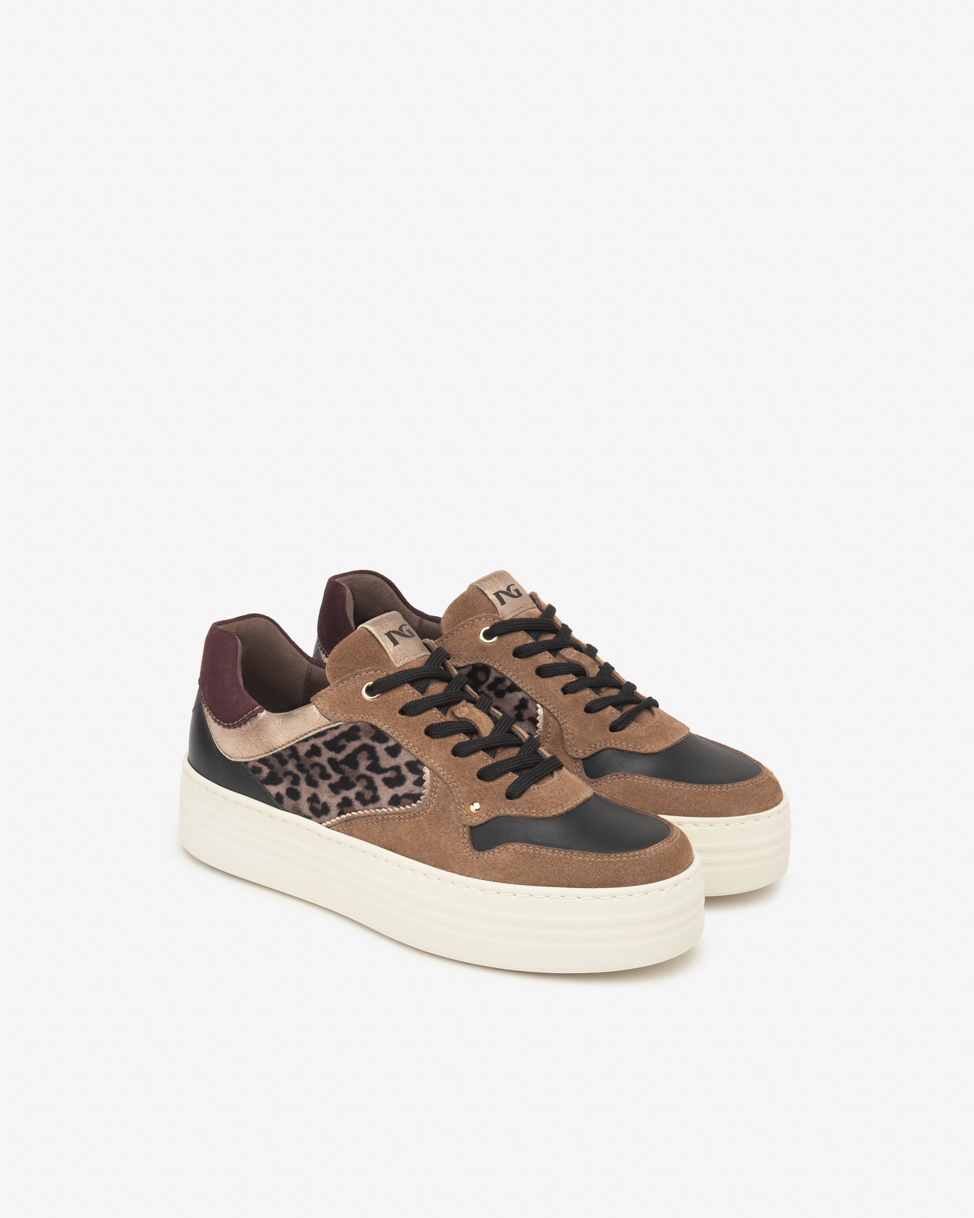 Nero Giardini Sneakers baskets daim cuir femme memory