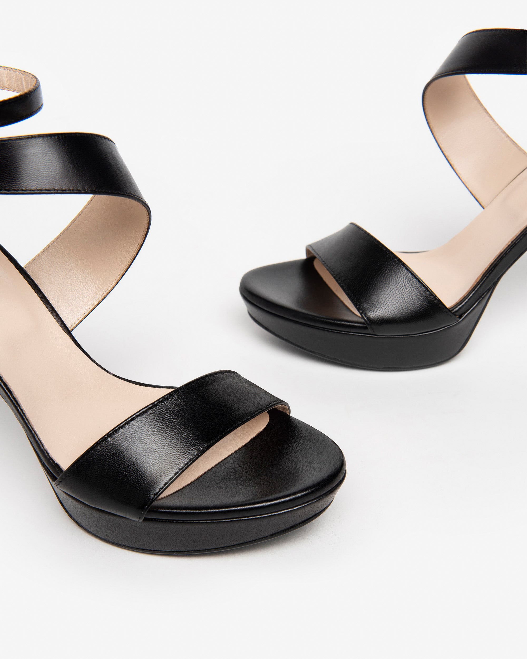 Nero Giardini Sandals cuir femme Premium pointure 38