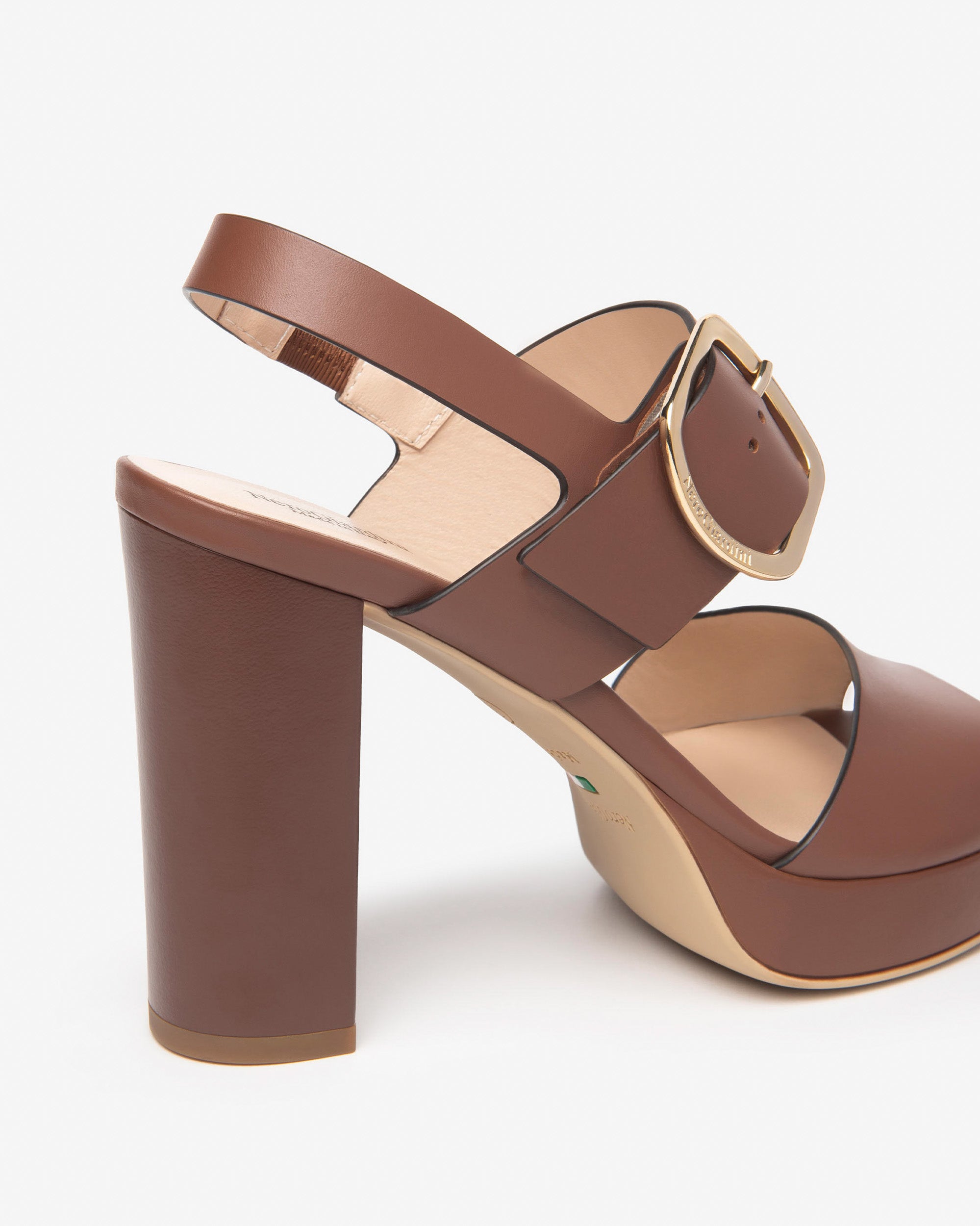 Nero Giardini Sandals sandales cuir femme été