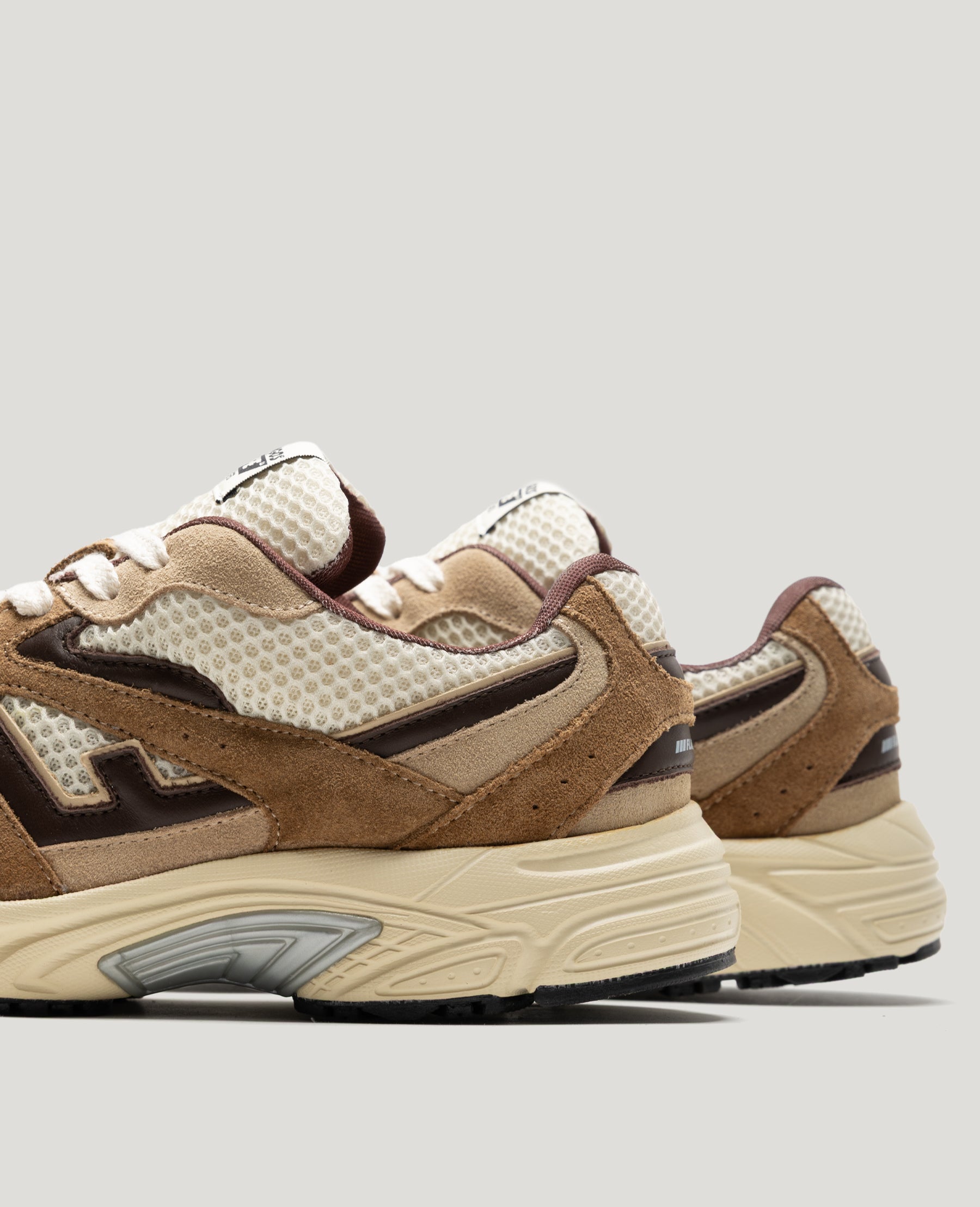 Flamingos Life Wairoa sneaker vegan russet habano
