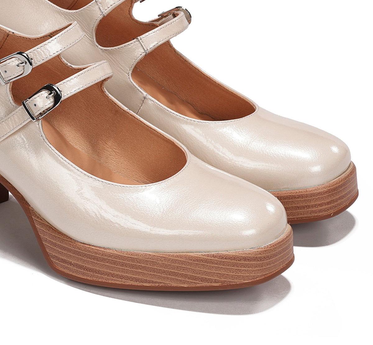 Dorking by Fluchos Cristel D9659 chaussure femme taupe plateforme