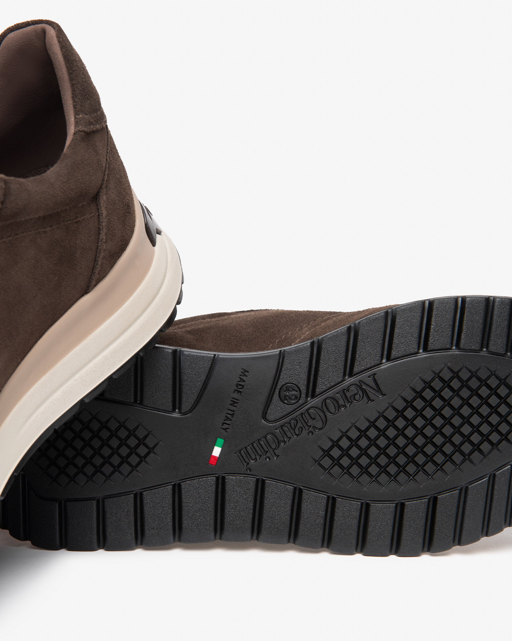 Nero Giardini Sneakers baskets daim homme