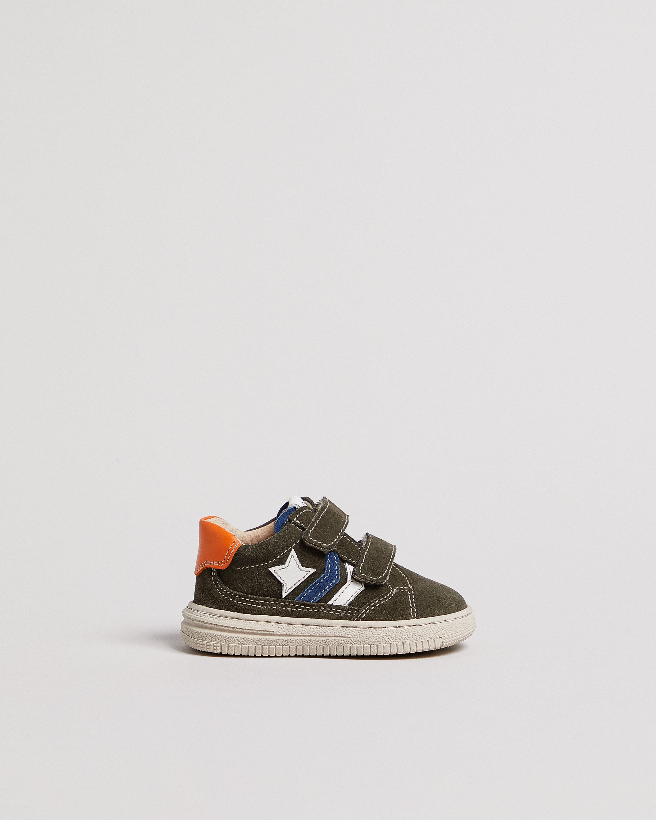 Nero Giardini Sneakers basket garçon daim cuir 19-24