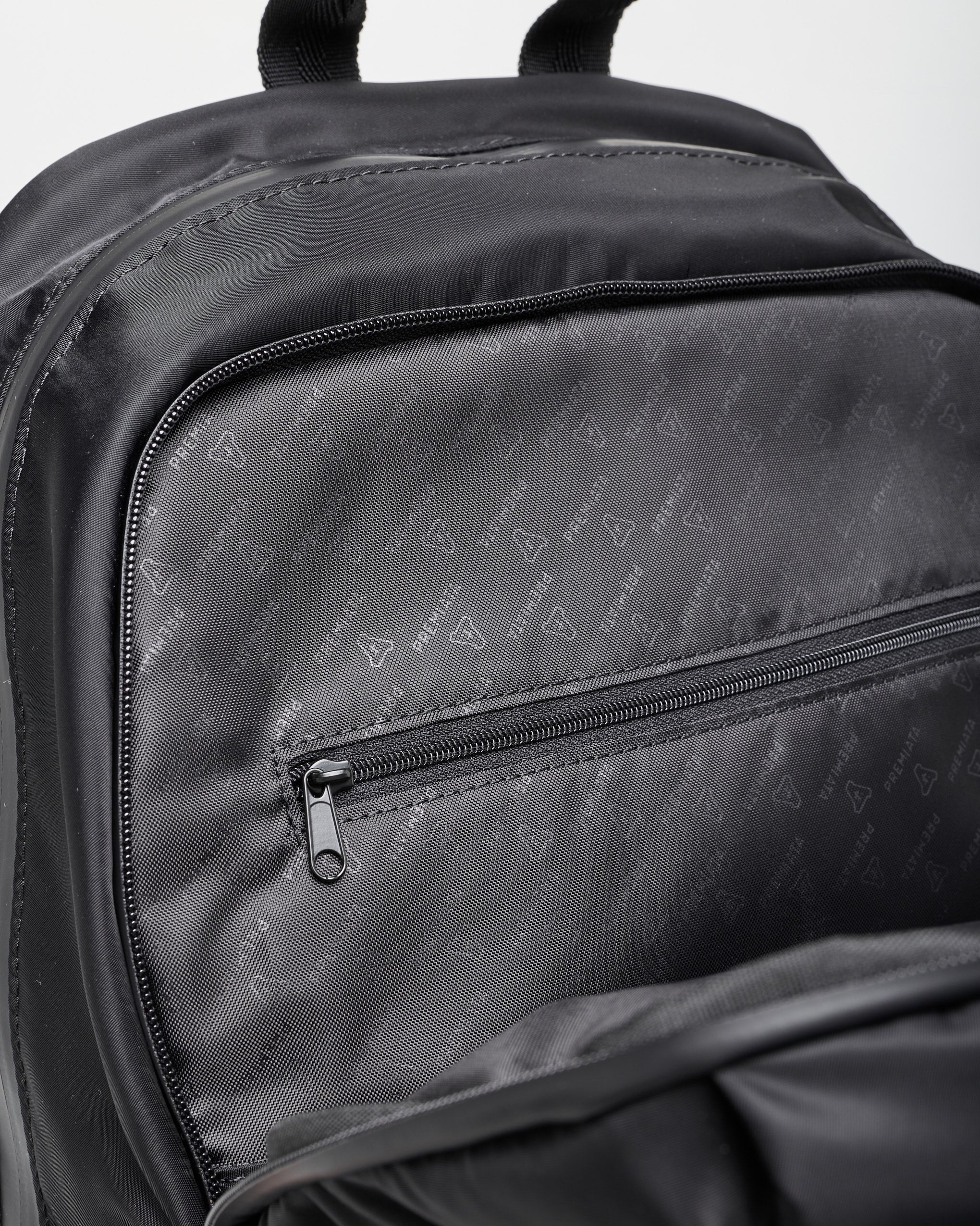 Premiata Wonder 2125 sac à dos noir technique