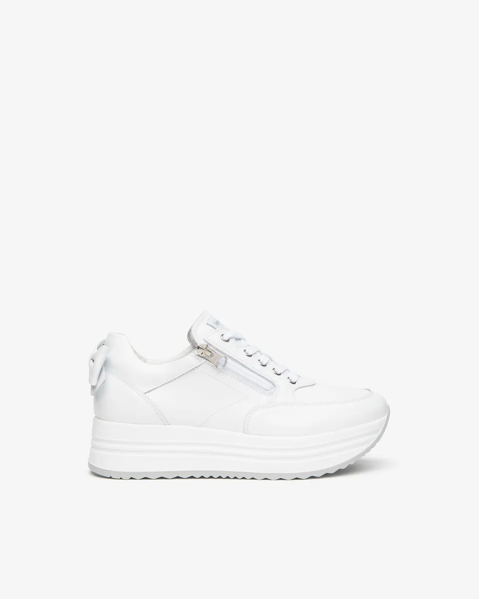 Nero Giardini Sneakers baskets cuir femme memory