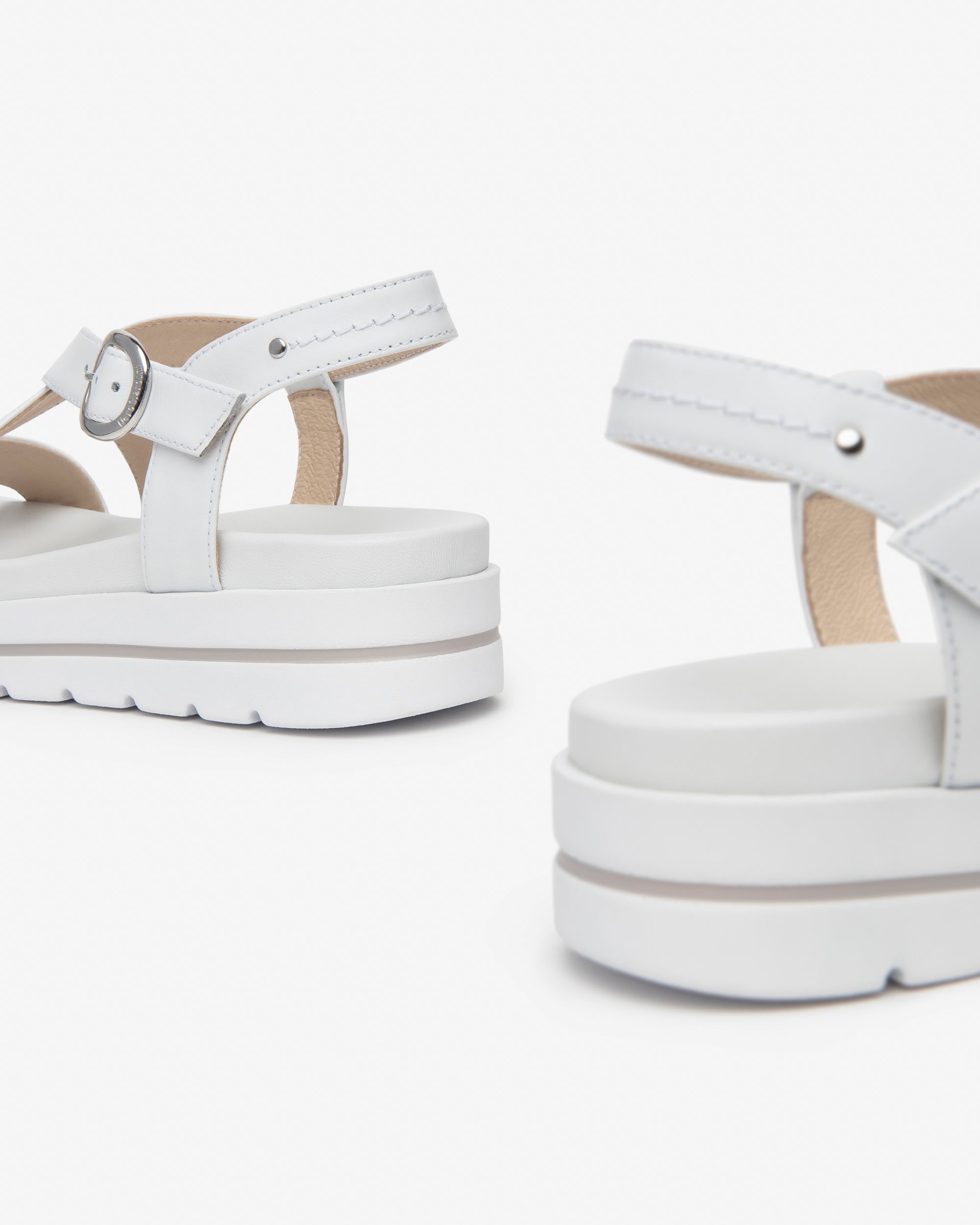 Nero Giardini Sandals sandales cuir femme été pointure 38
