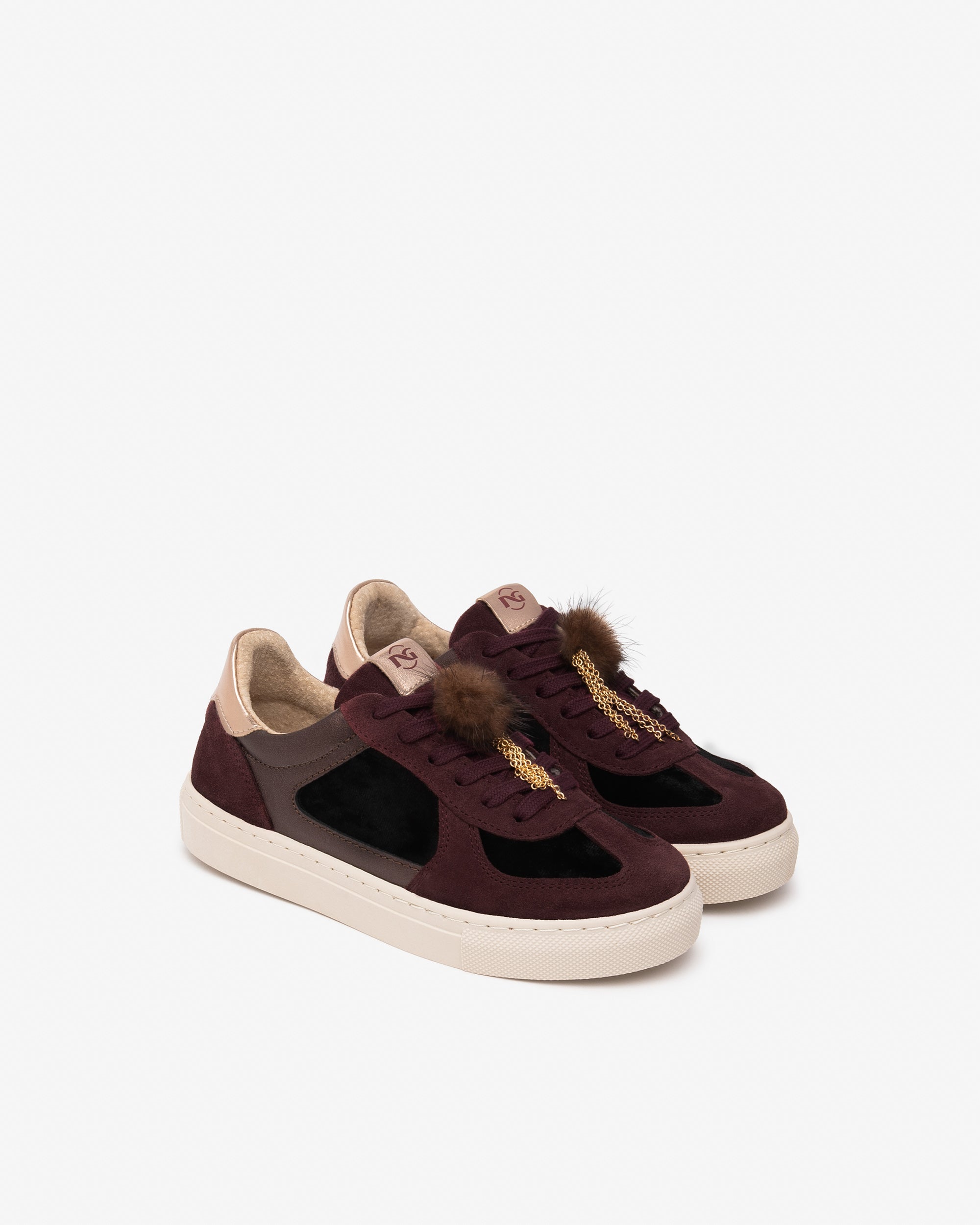 Nero Giardini Sneakers baskets daim cuir pompon fille