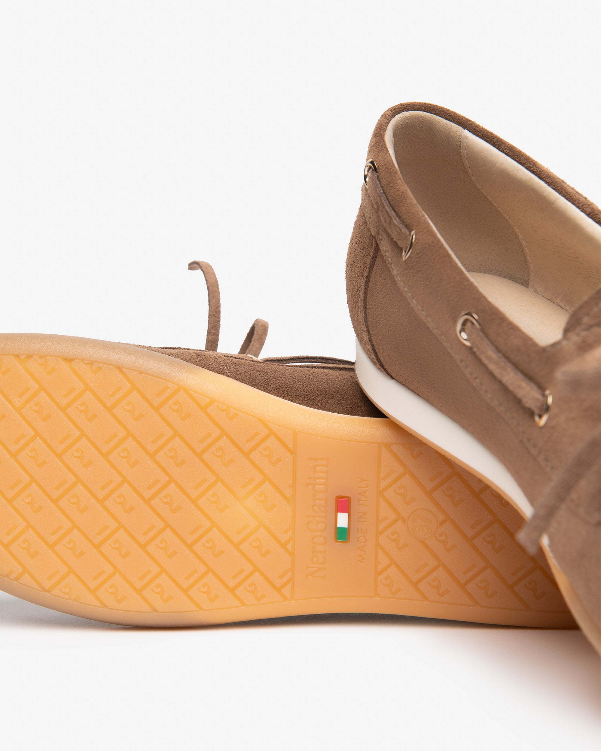 Nero Giardini Loafers Mocassins Suède Confort Femme
