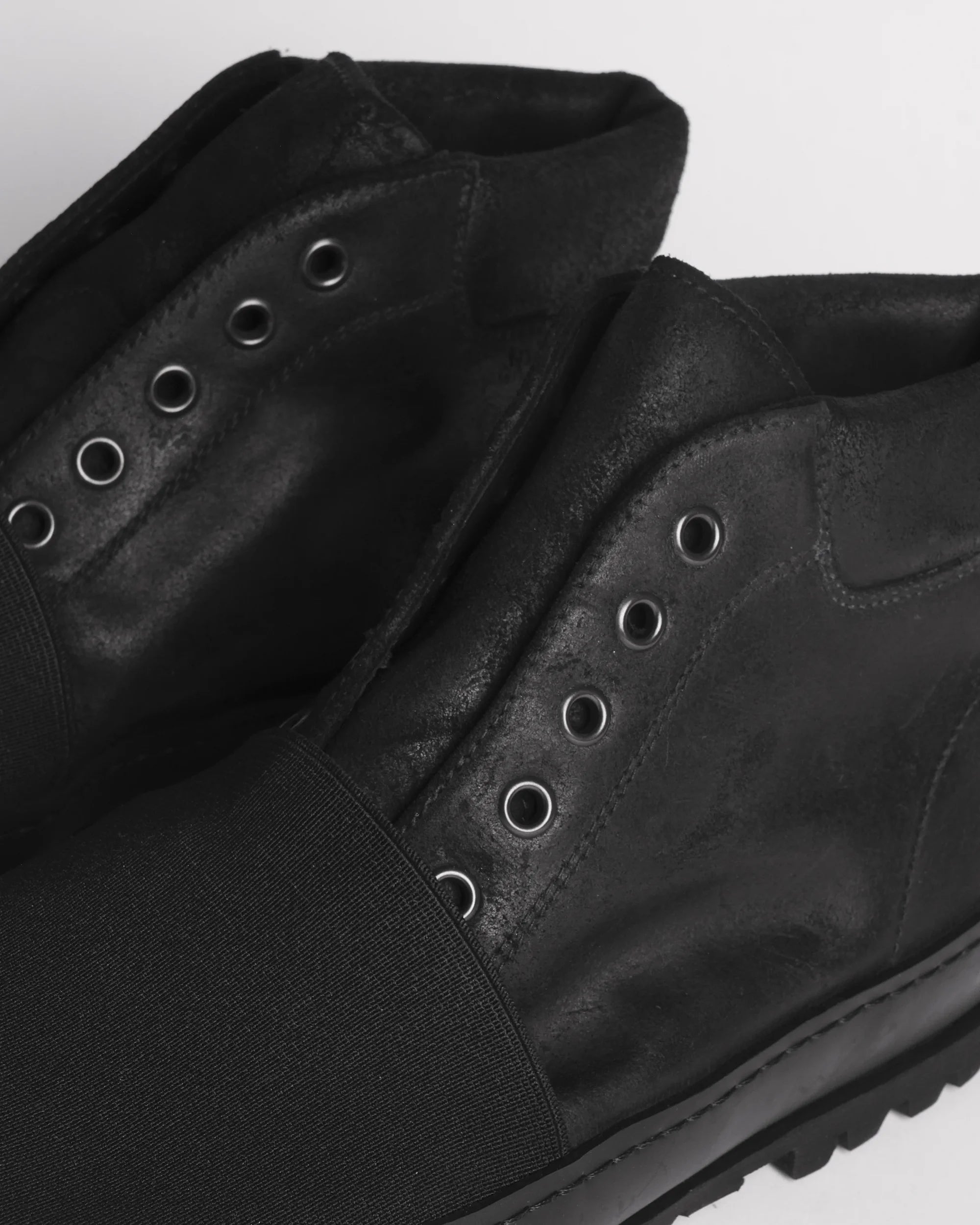 Premiata 010 boots homme daim sans lacets