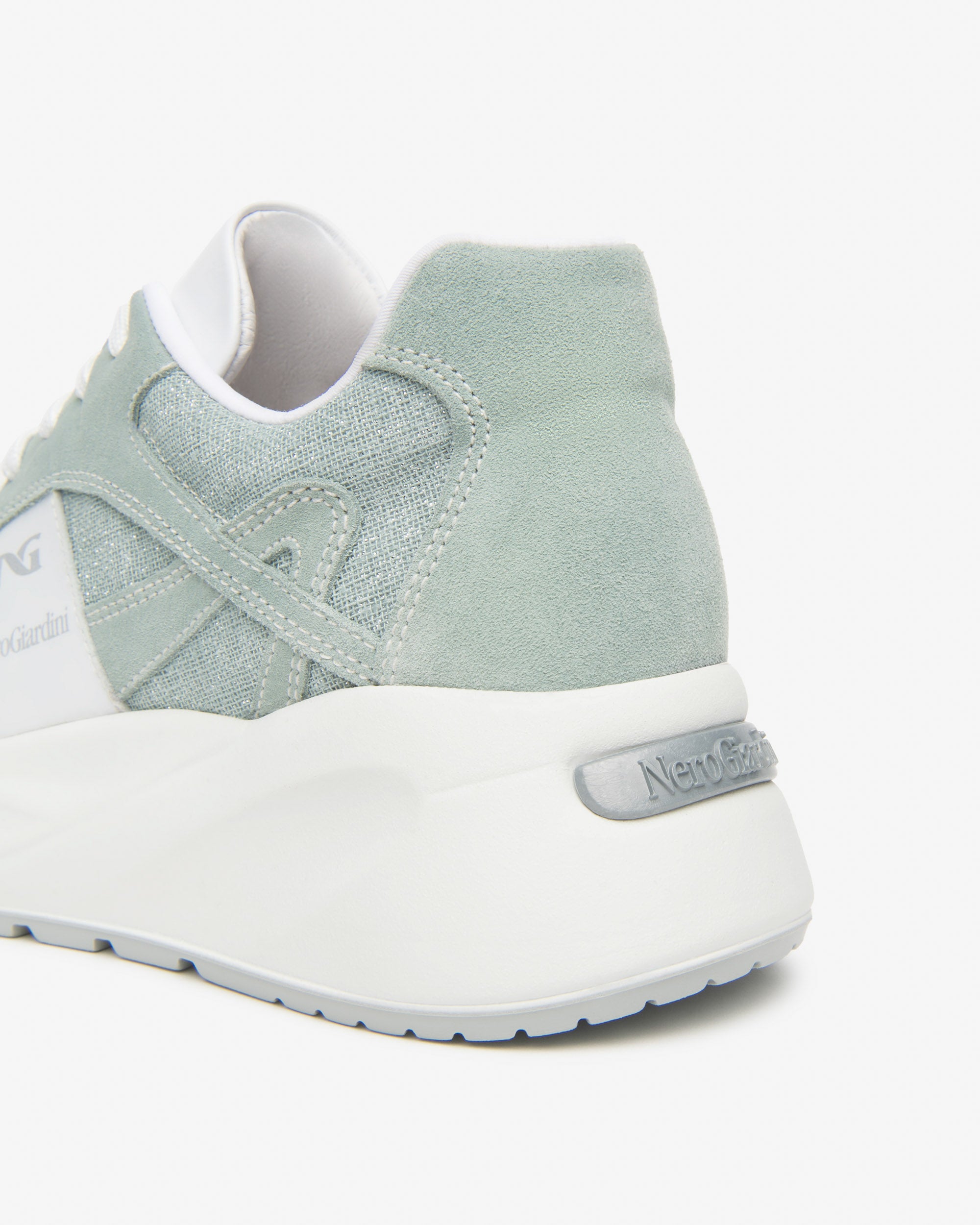 Nero Giardini Sneakers baskets daim femme confort