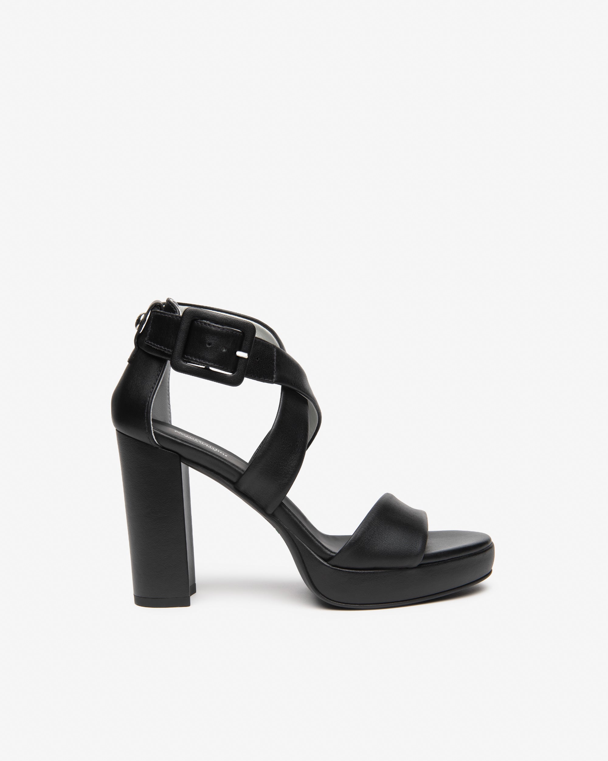 Nero Giardini Sandals sandales cuir femme été