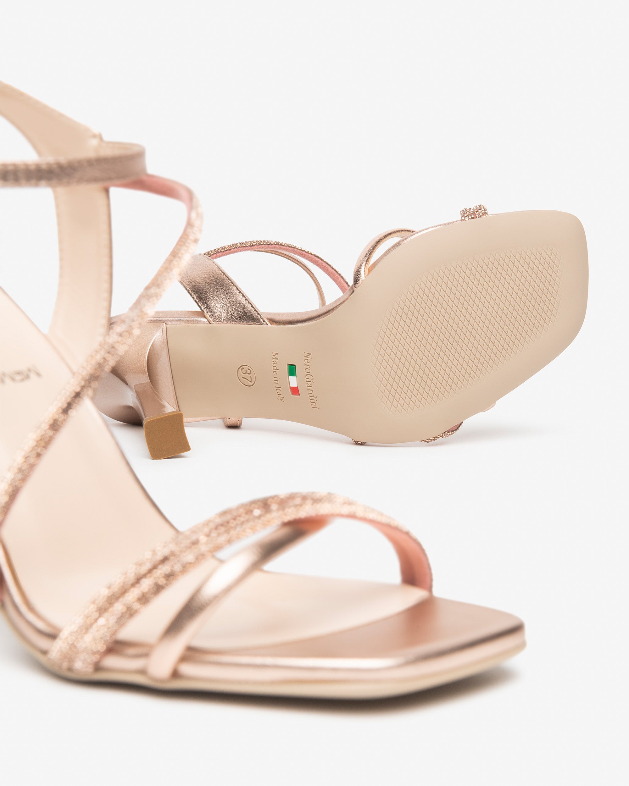 Nero Giardini Sandals Sandales Cuir Femme Premium