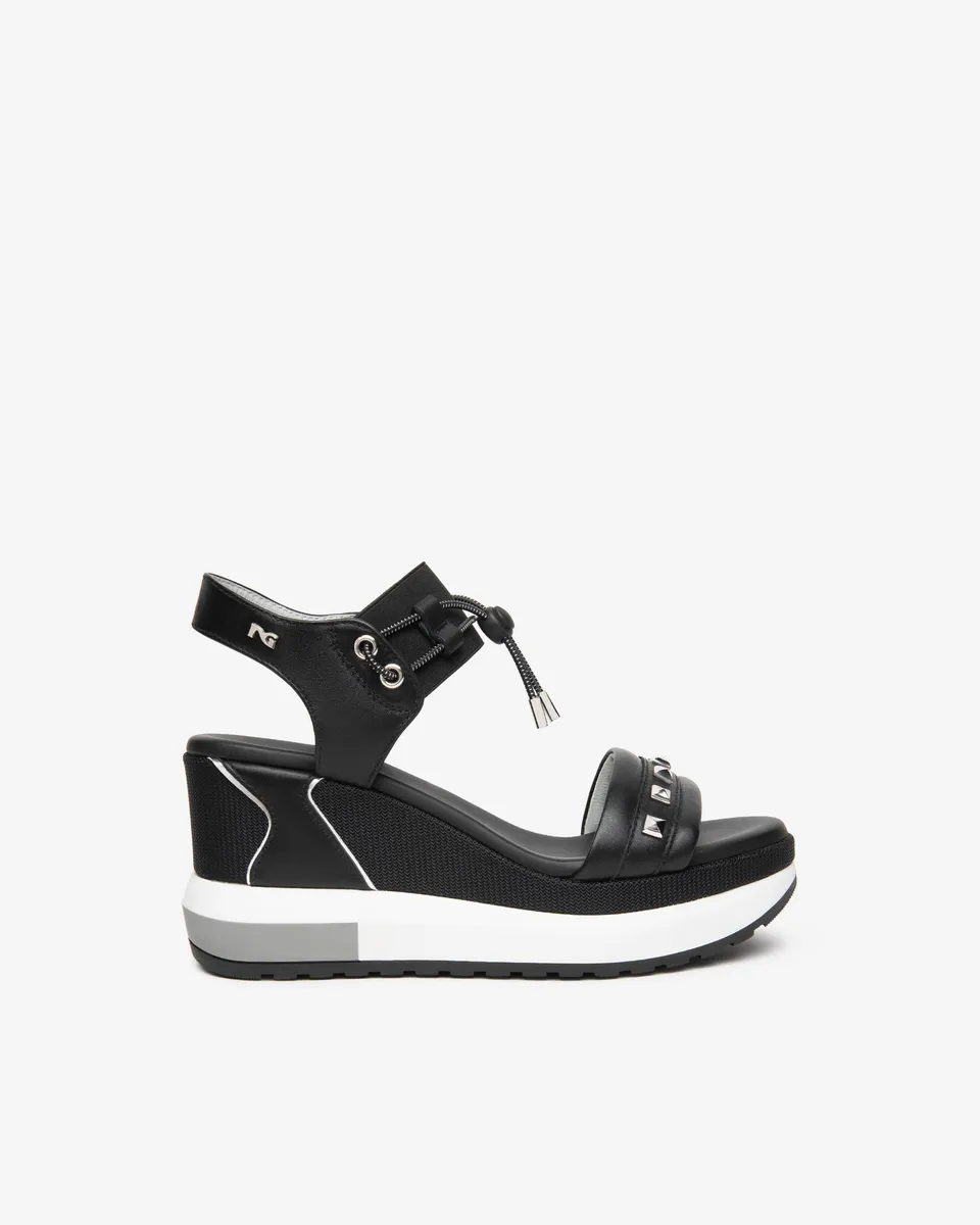 Nero Giardini Sandals sandales cuir femme toile