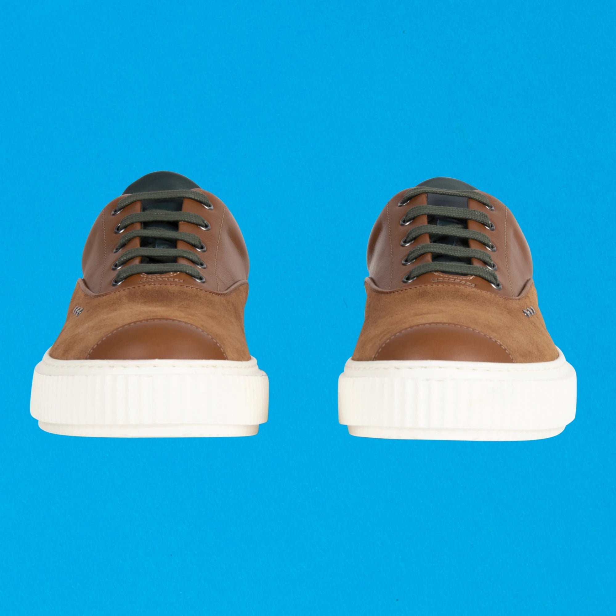 Me.Land Meaker baskets cuir daim cognac vert taille 42