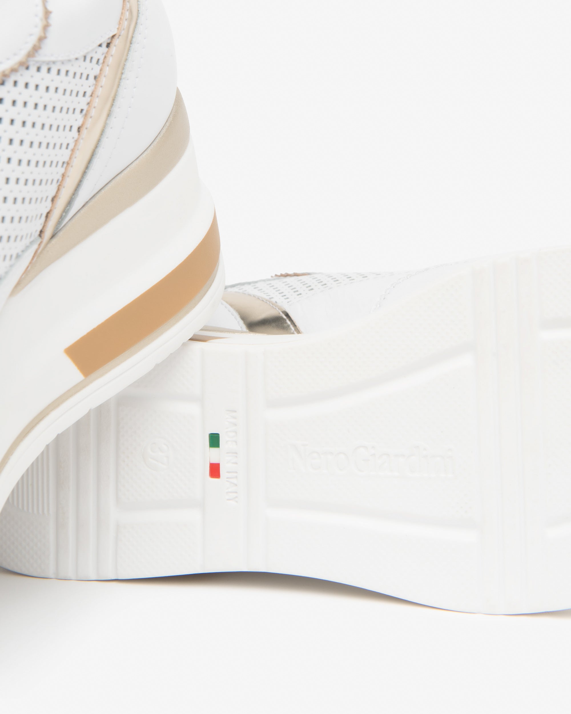 Nero Giardini Sneakers baskets cuir femme tissu technique