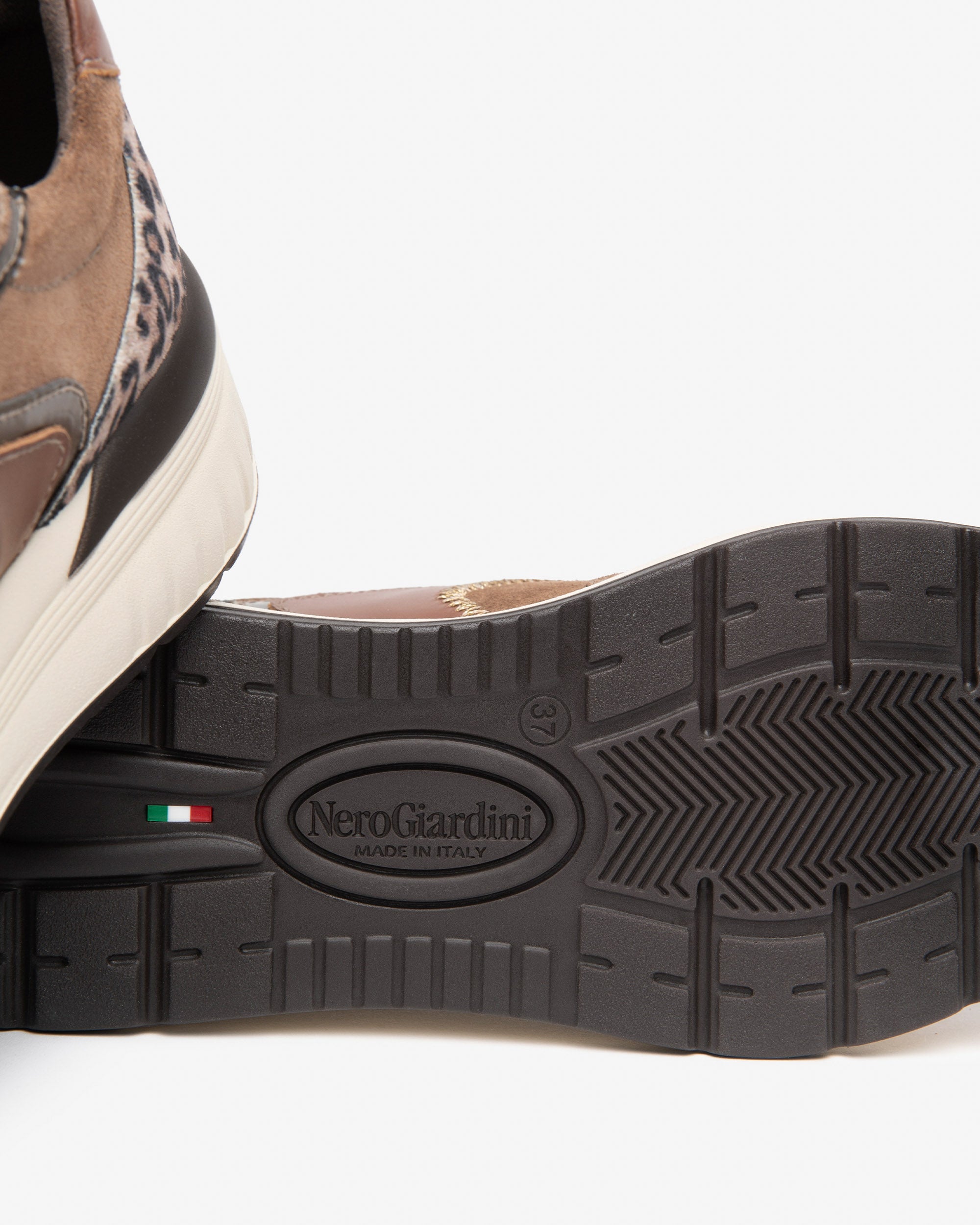 Nero Giardini Sneakers baskets femme daim cloutées 35-41
