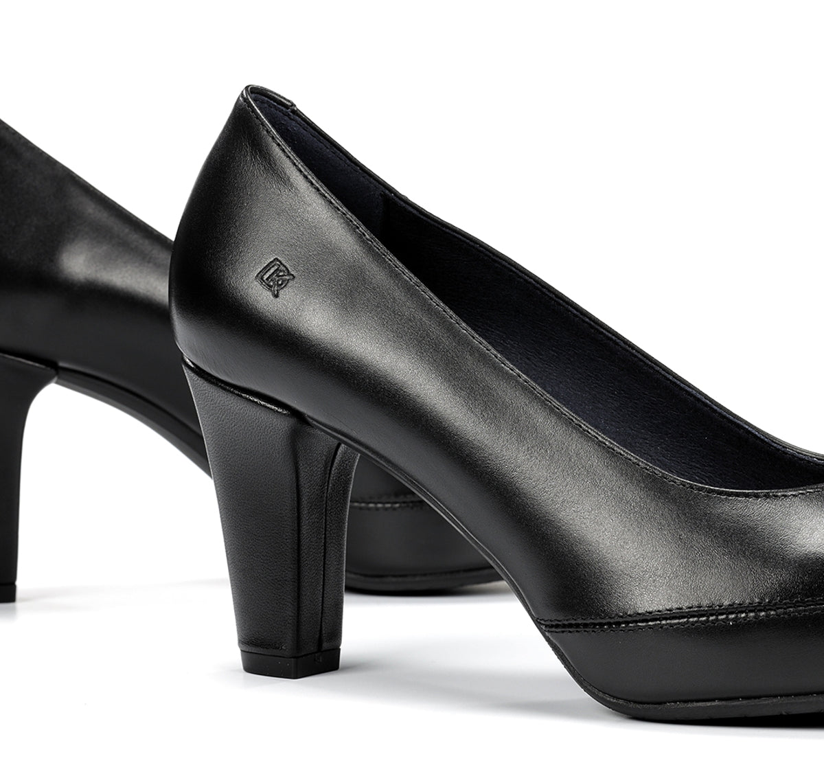 Dorking by Fluchos Blesa D5794 escarpin noir cuir