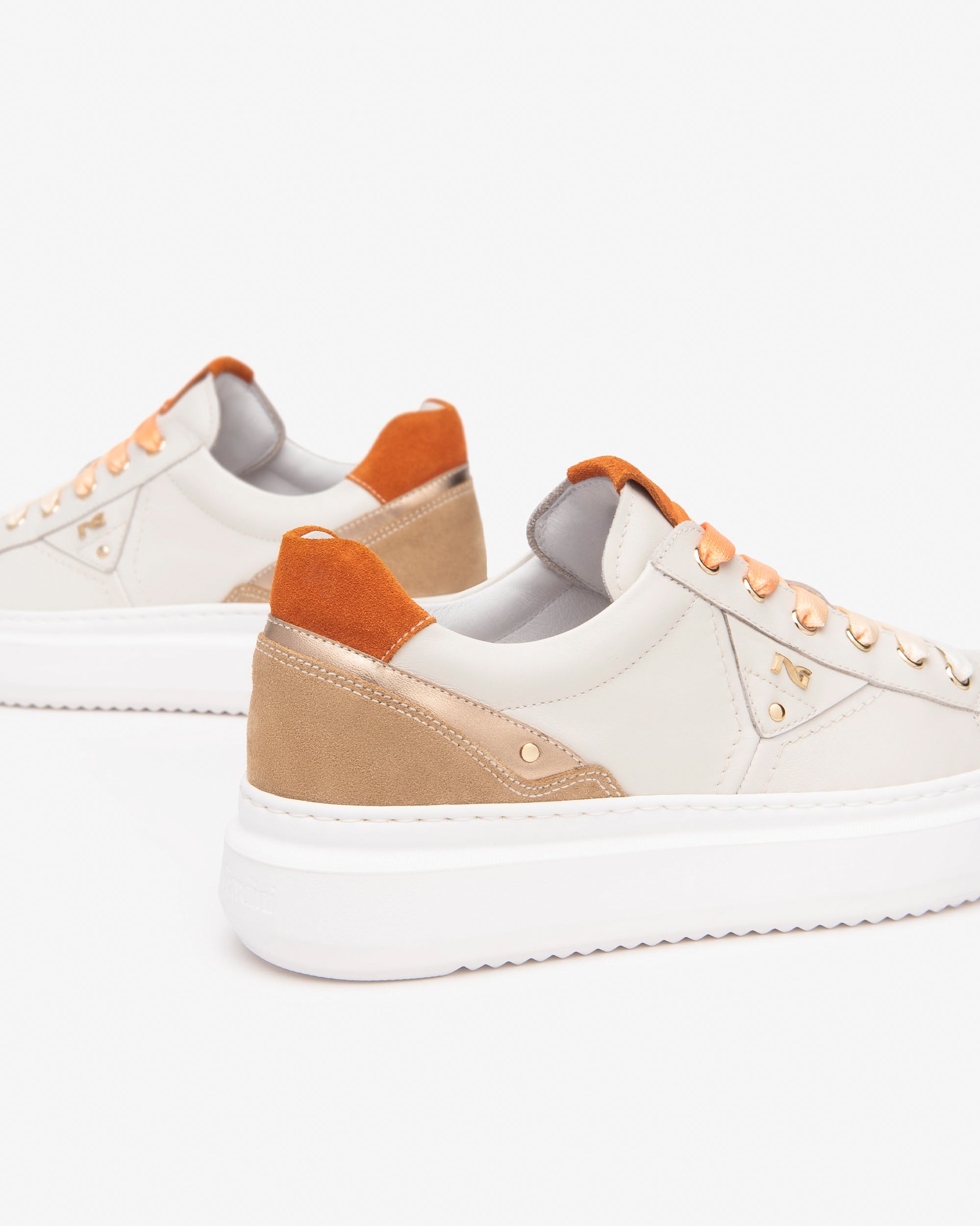 Nero Giardini Sneakers baskets cuir femme daim