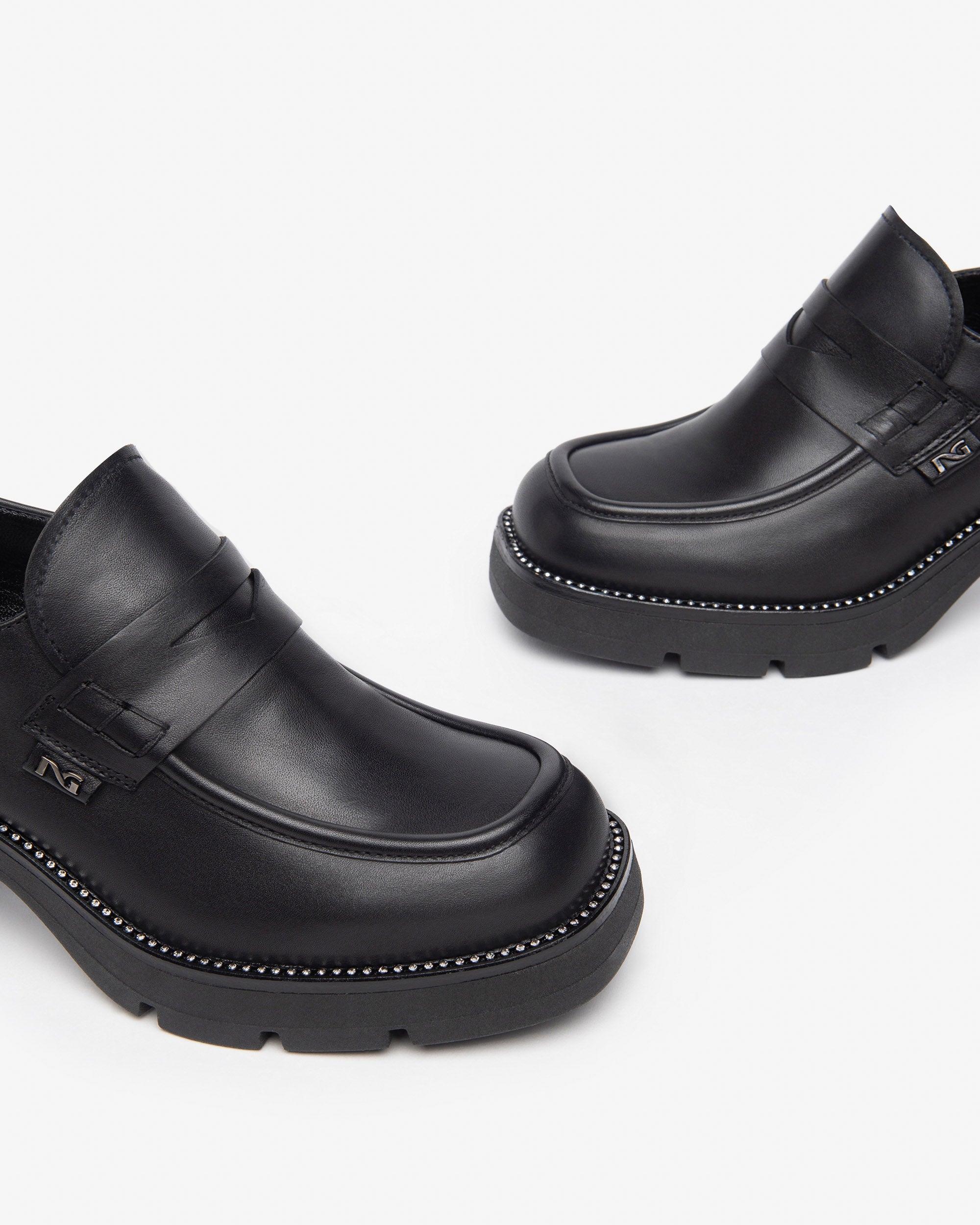Nero Giardini Loafers mocassins cuir femme 38