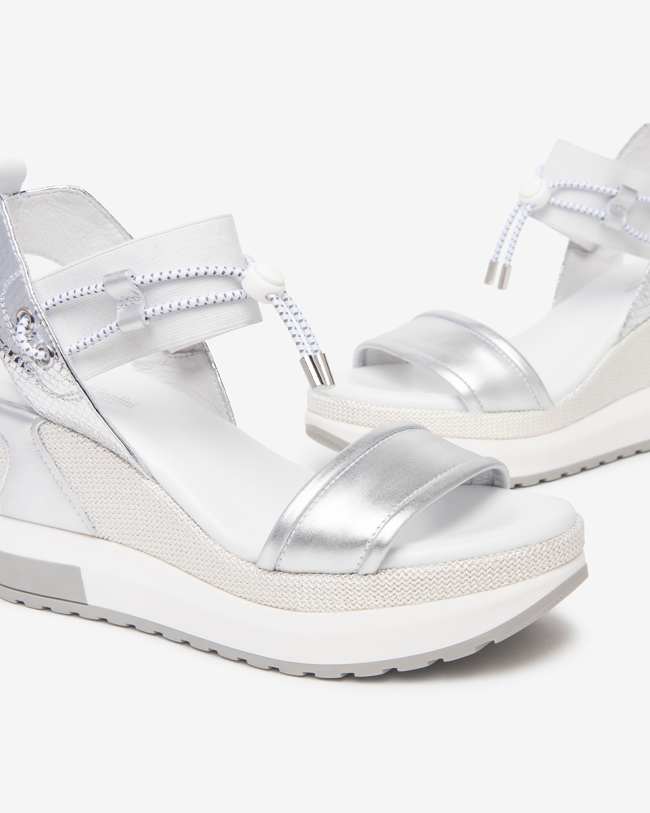 Nero Giardini Sandals sandales compensées cuir 80 mm