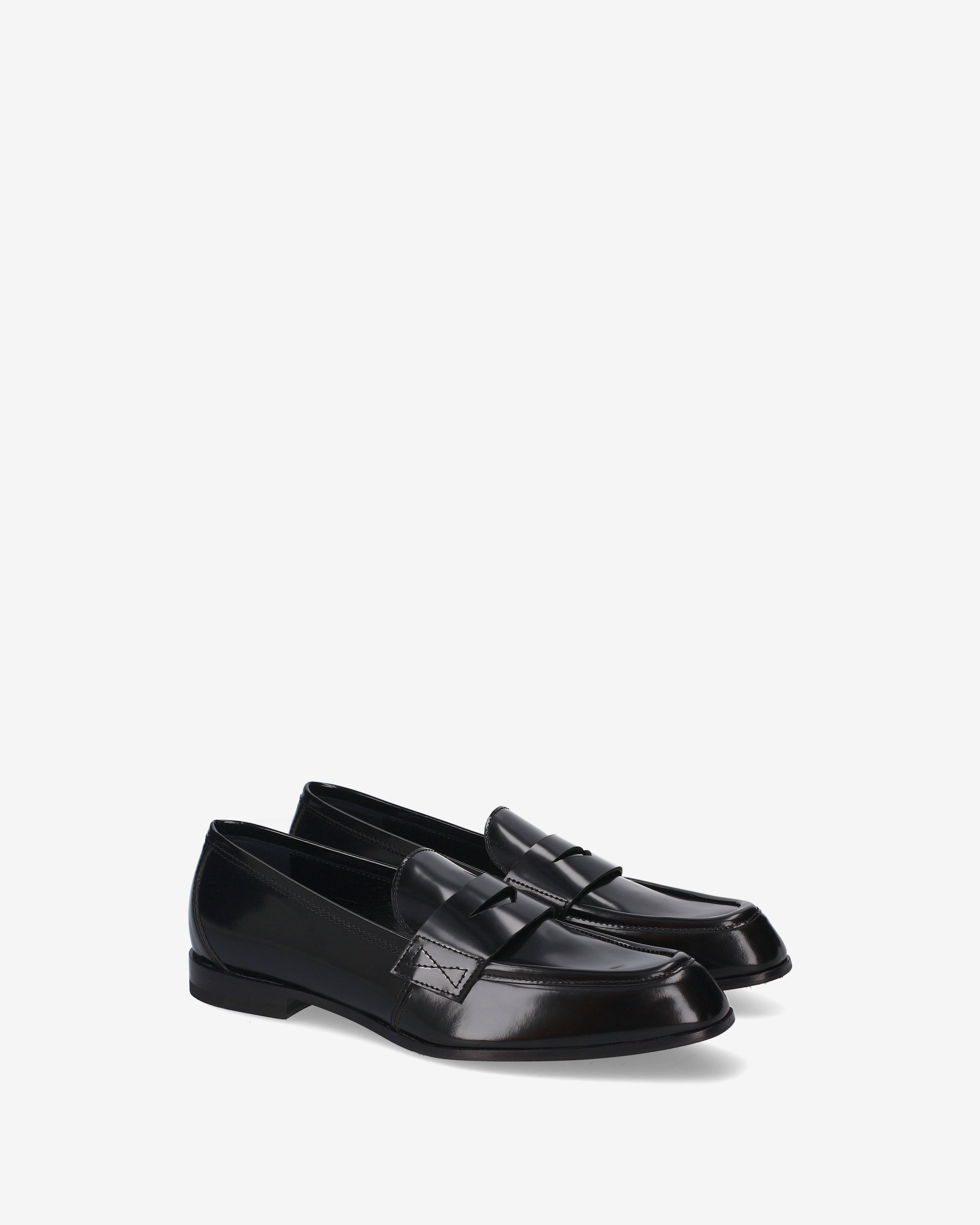 Premiata Mocassins cuir noir vernis femme