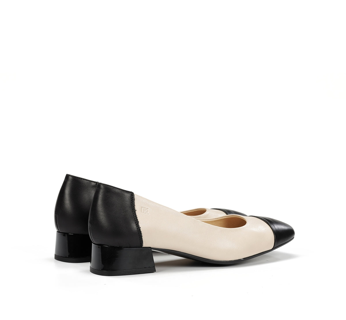 Dorking by Fluchos Gia D9302 mocassin taupe à talon cuir