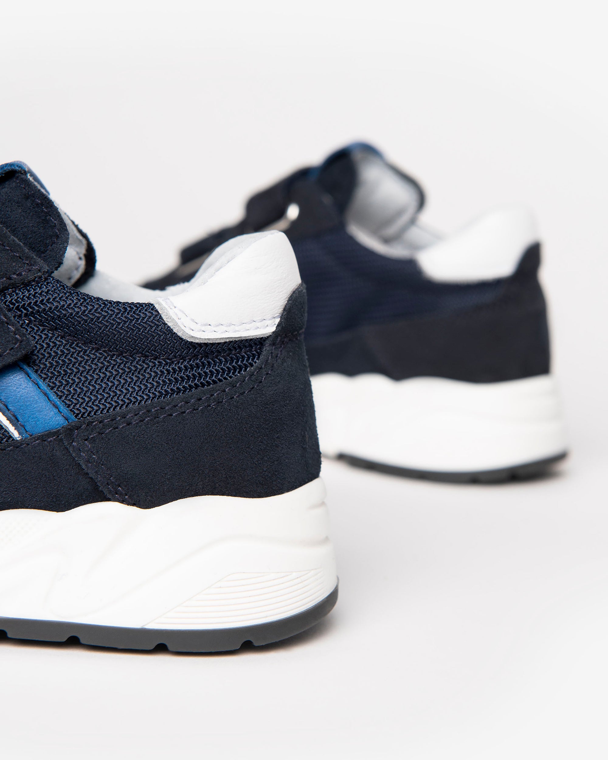 Nero Giardini Sneakers baskets garçon 28 daim cuir