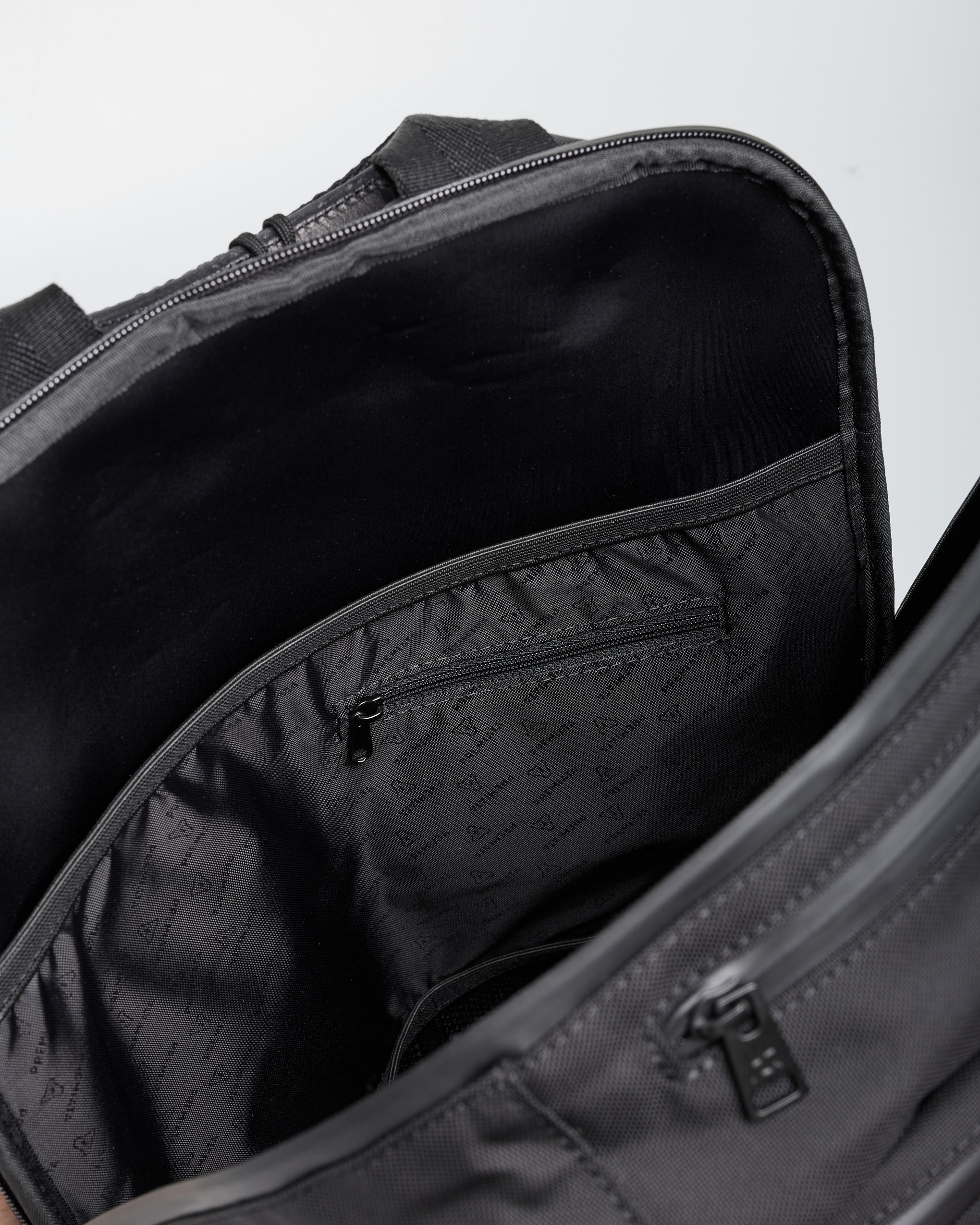 Premiata Ventura 2127 sac à dos noir