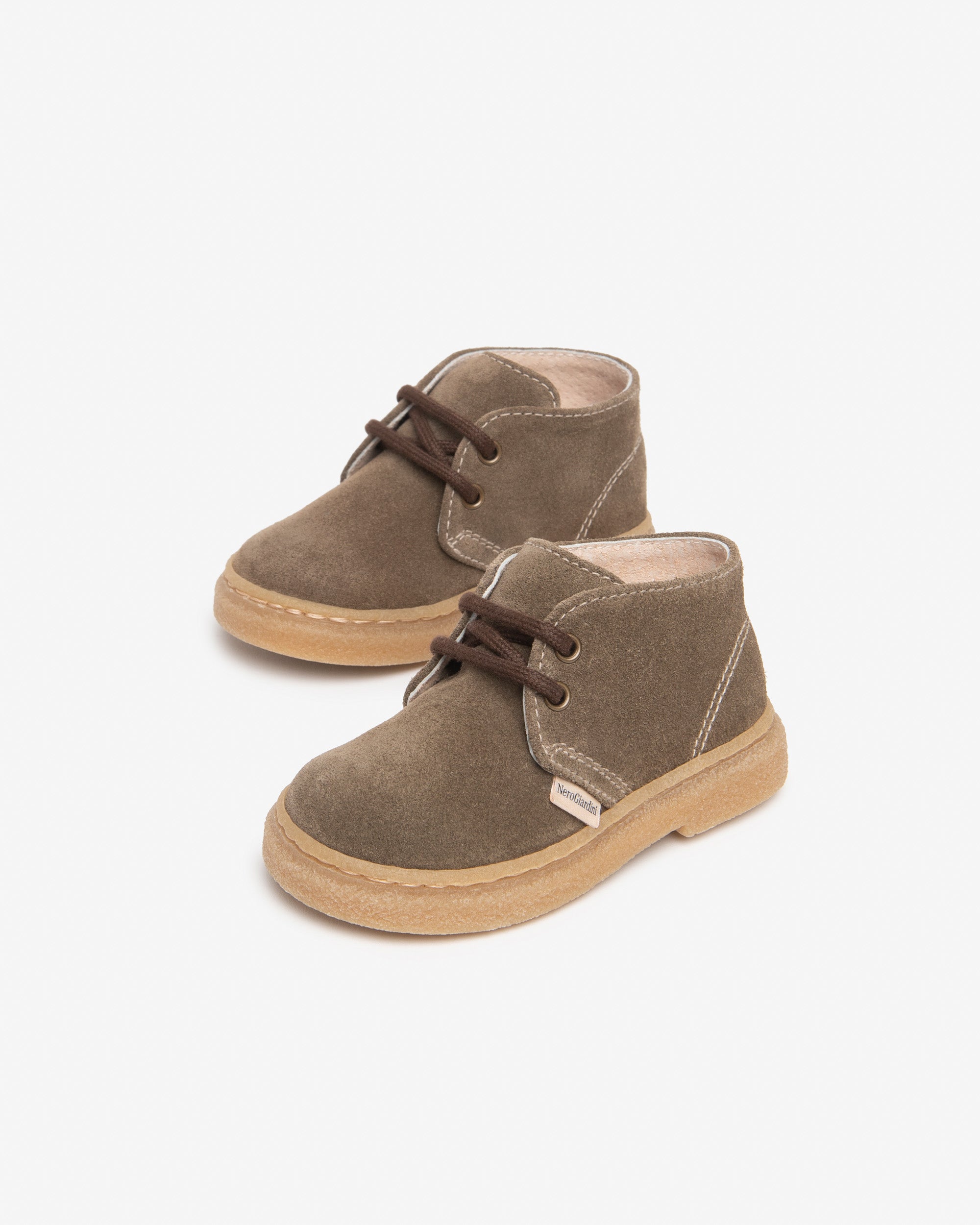 Nero Giardini Boots desert boots daim garçon à lacets