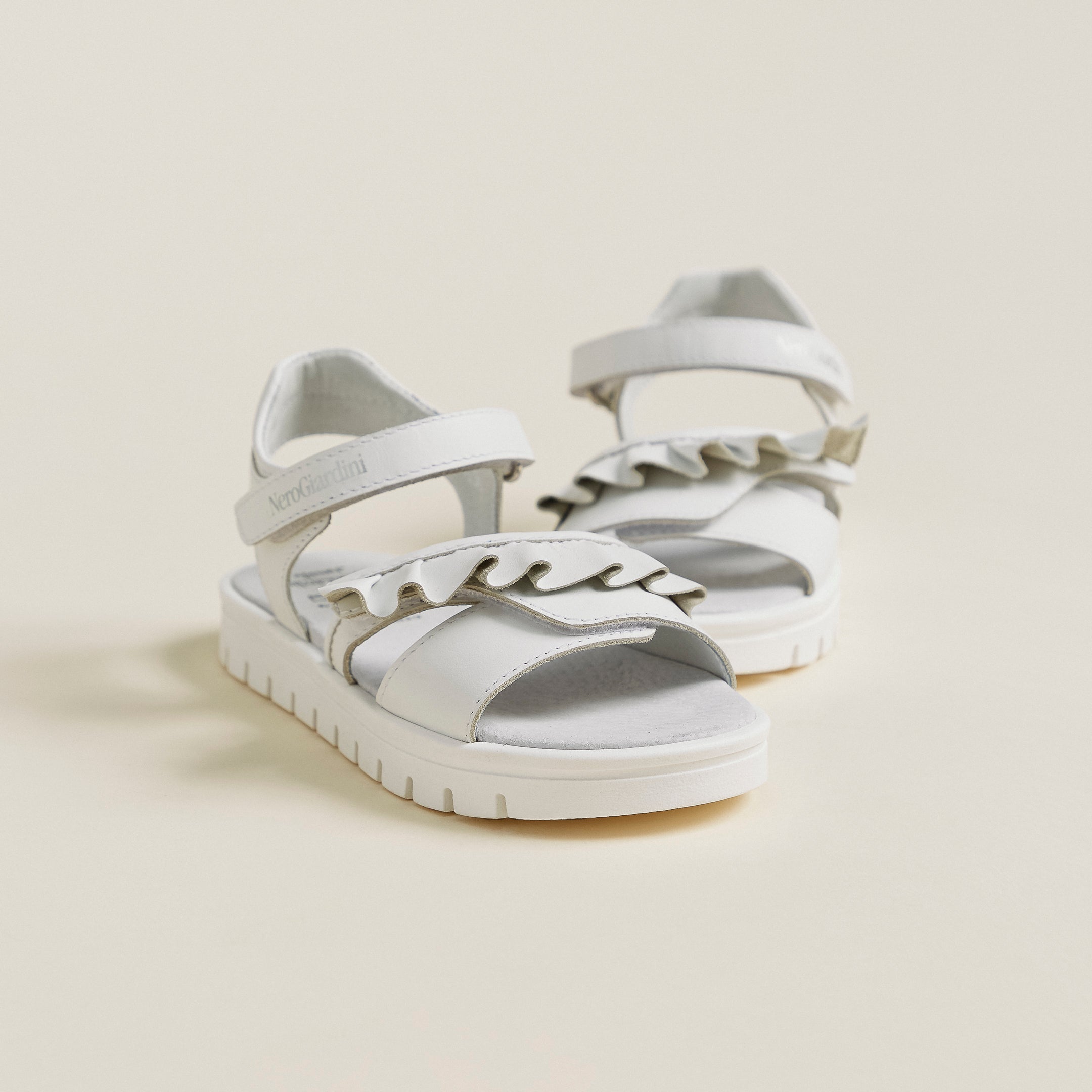 Nero Giardini Sandals sandales fille cuir junior