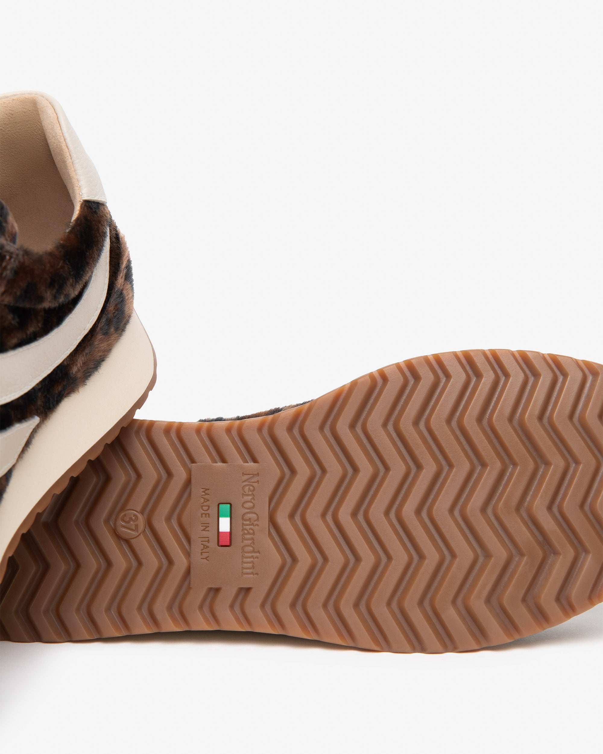 Nero Giardini Sneakers baskets femme cuir léopard
