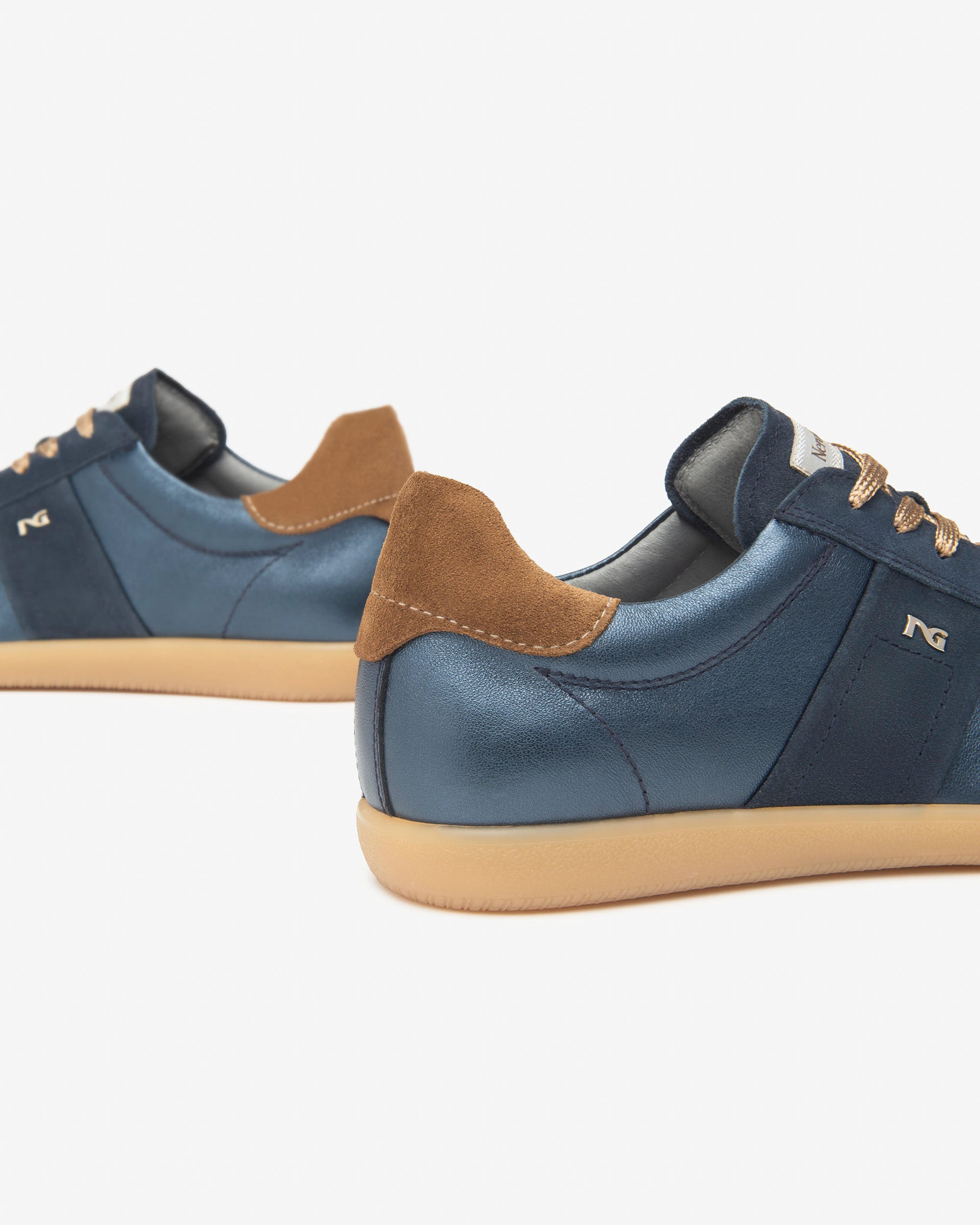 Nero Giardini Sneakers cuir daim femme 38