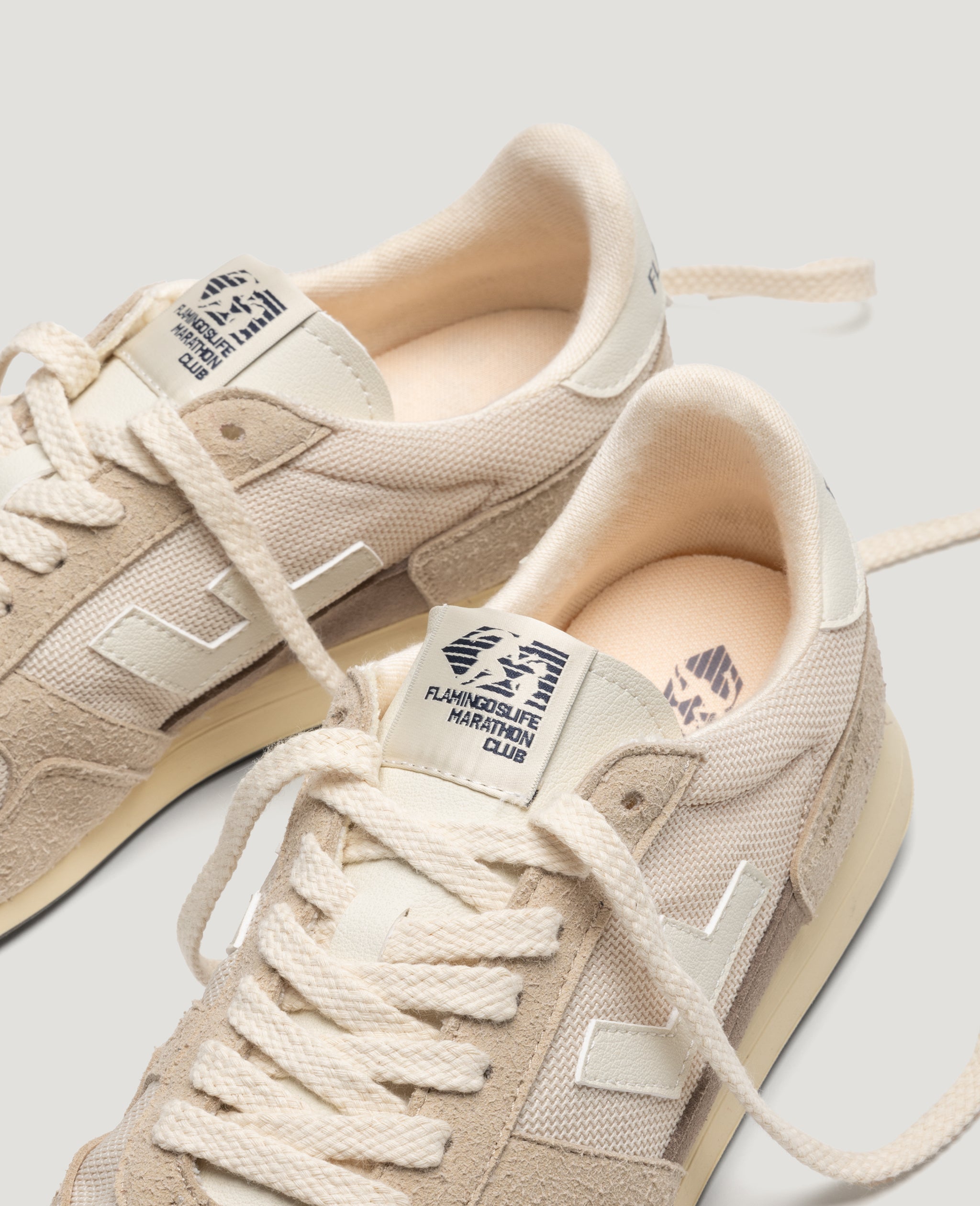 Flamingos Life Marathon Club Sahara baskets vegan beige