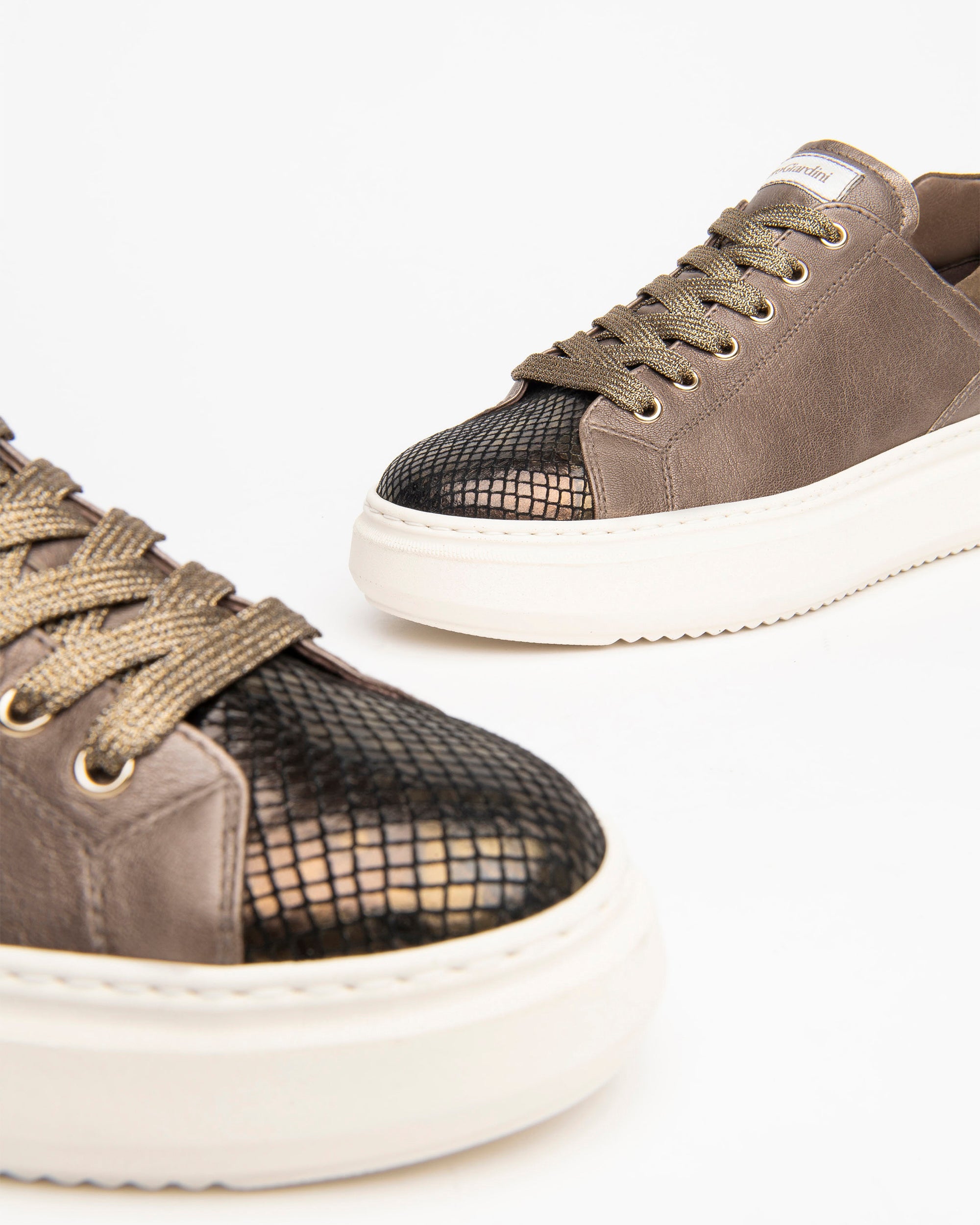 Nero Giardini Sneakers baskets cuir femme 38 compensées