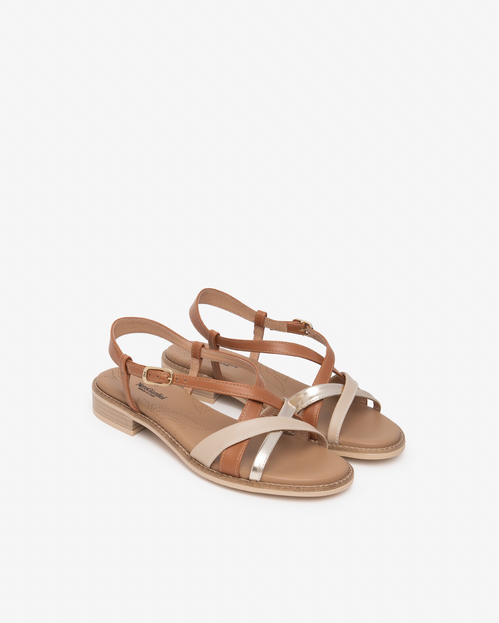 Nero Giardini Sandals sandales femme cuir et tissu