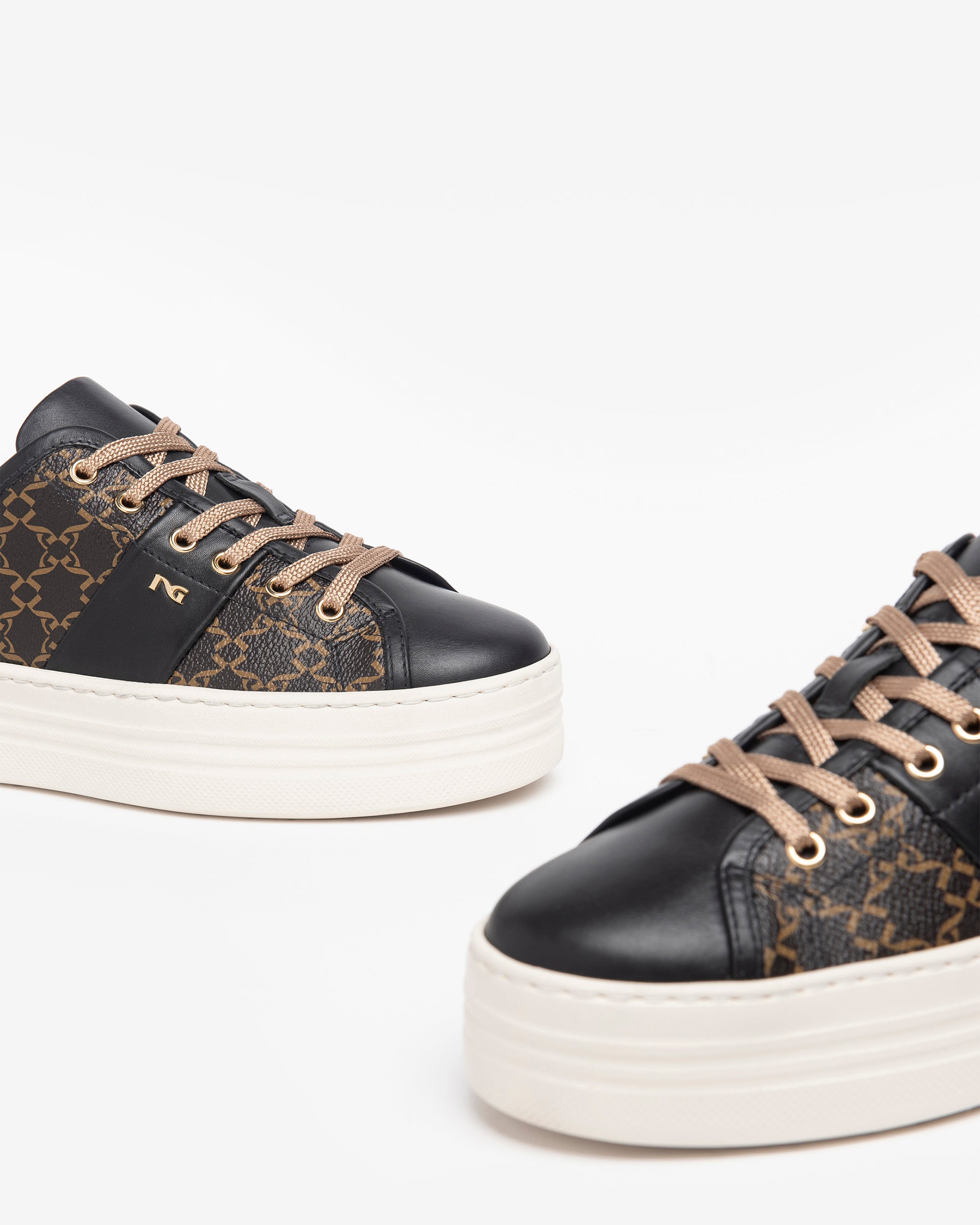 Nero Giardini Sneakers baskets cuir femme pointure 38