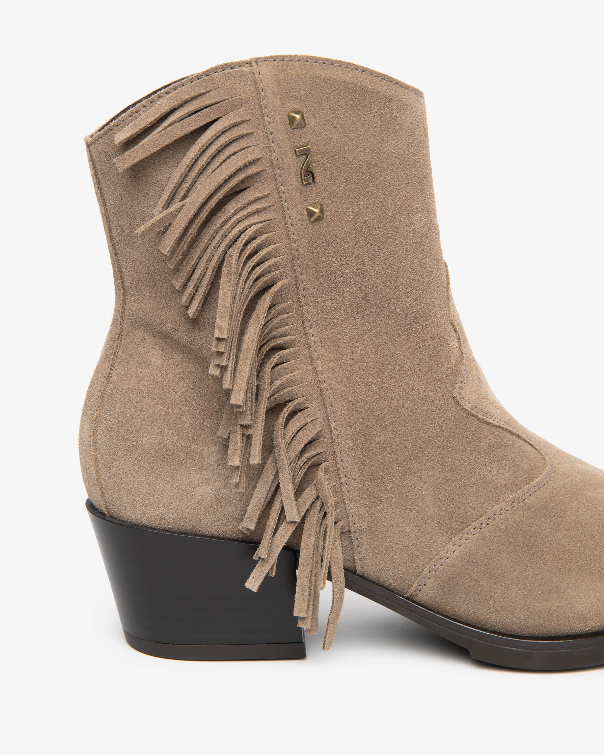 Nero Giardini Ankle Boots boots western daim femme franges