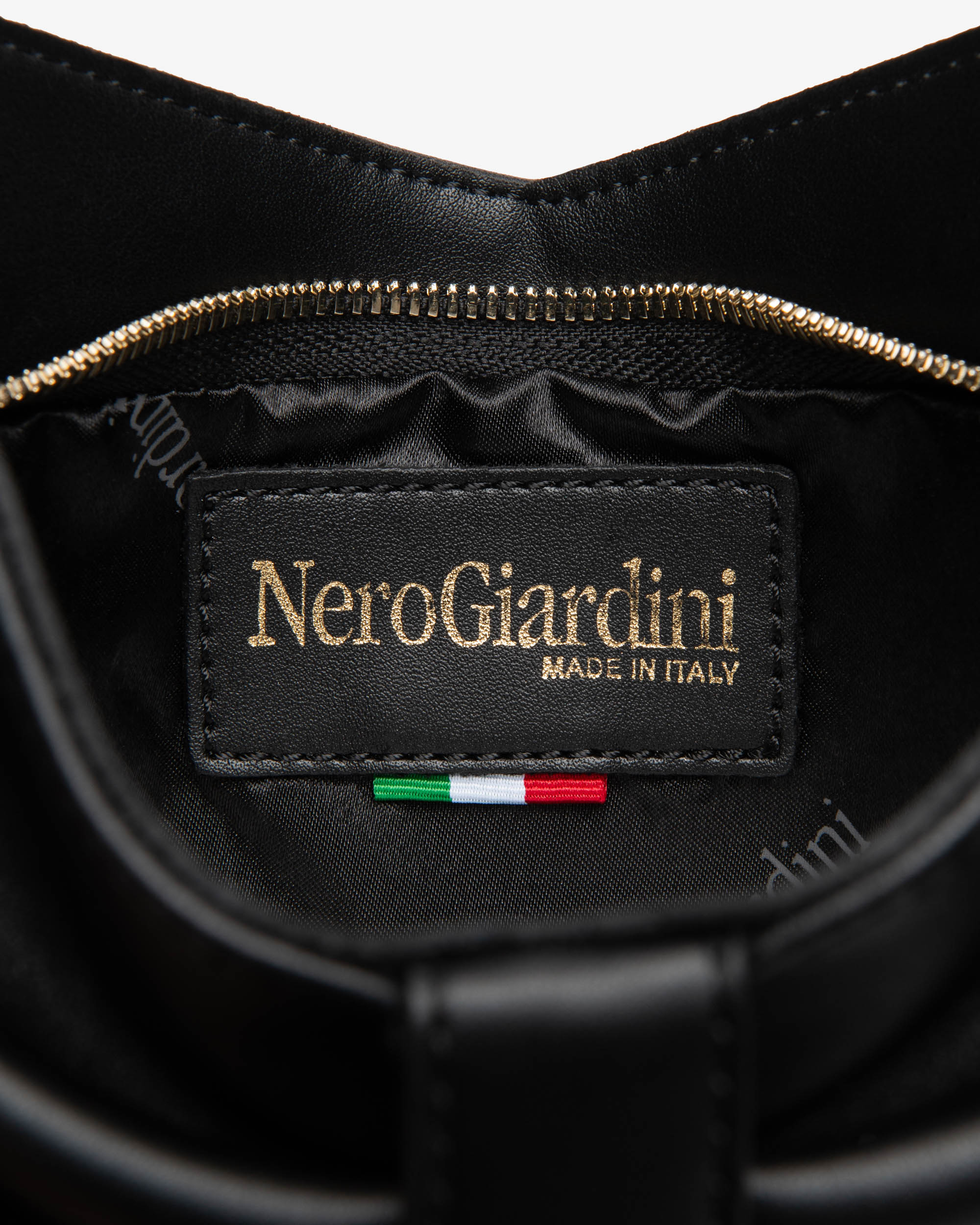 Nero Giardini Bags pochette femme plissée zip