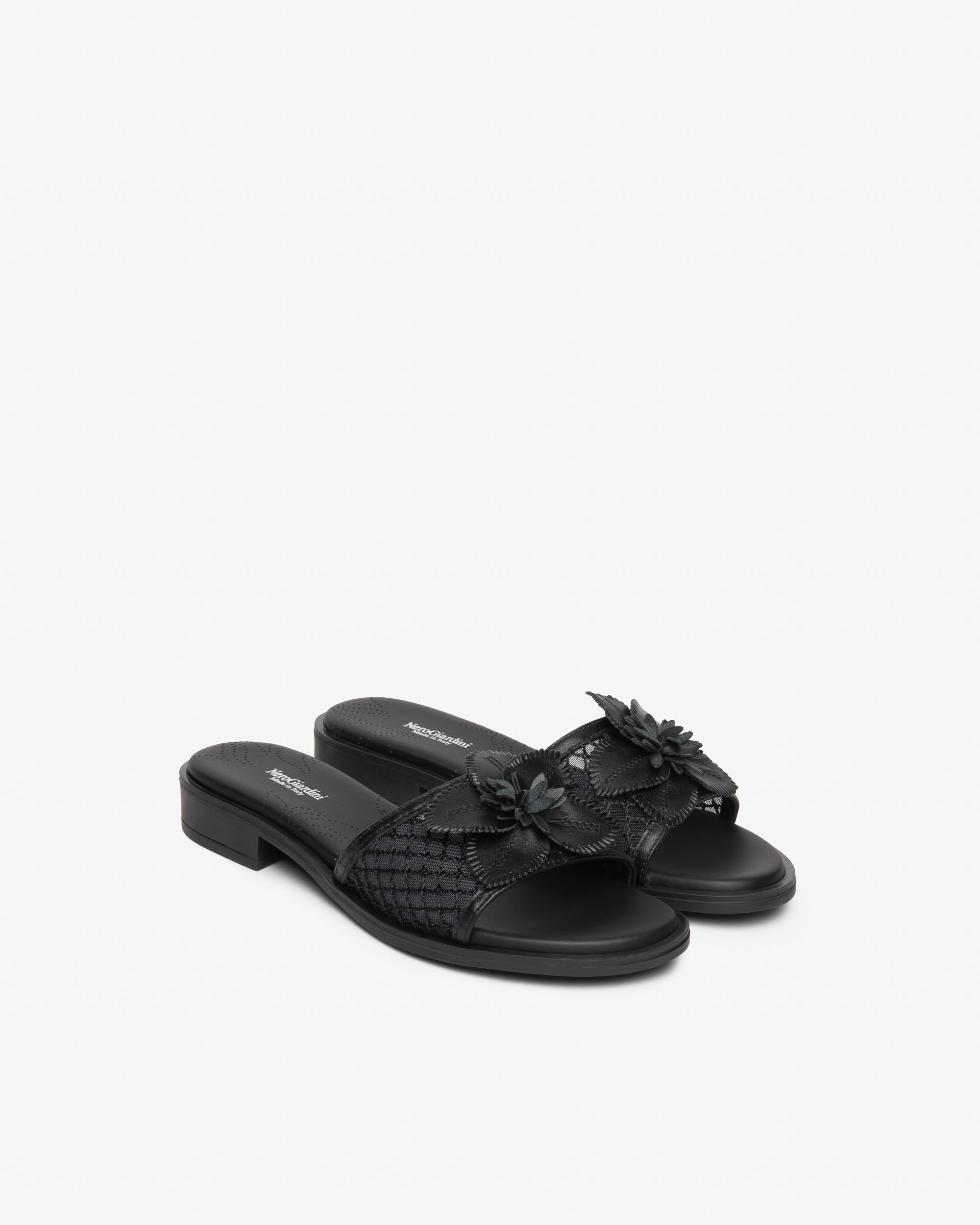 Nero Giardini Slippers mules cuir femme toile