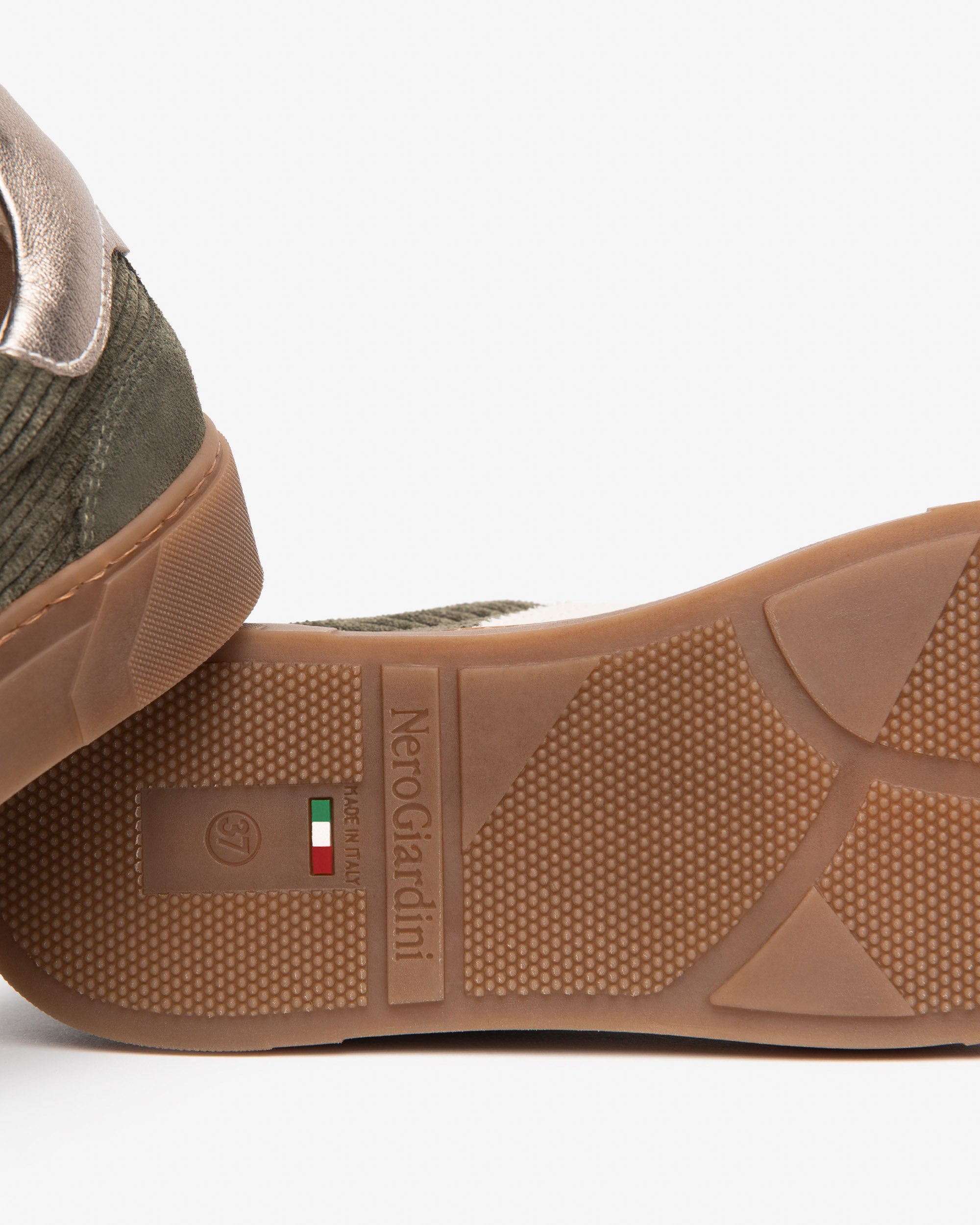 Nero Giardini Sneakers Baskets Velours Cuir À Lacets