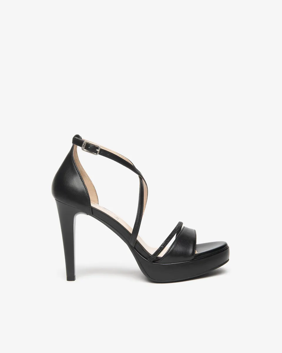 Nero Giardini Sandals sandales cuir femme élégantes